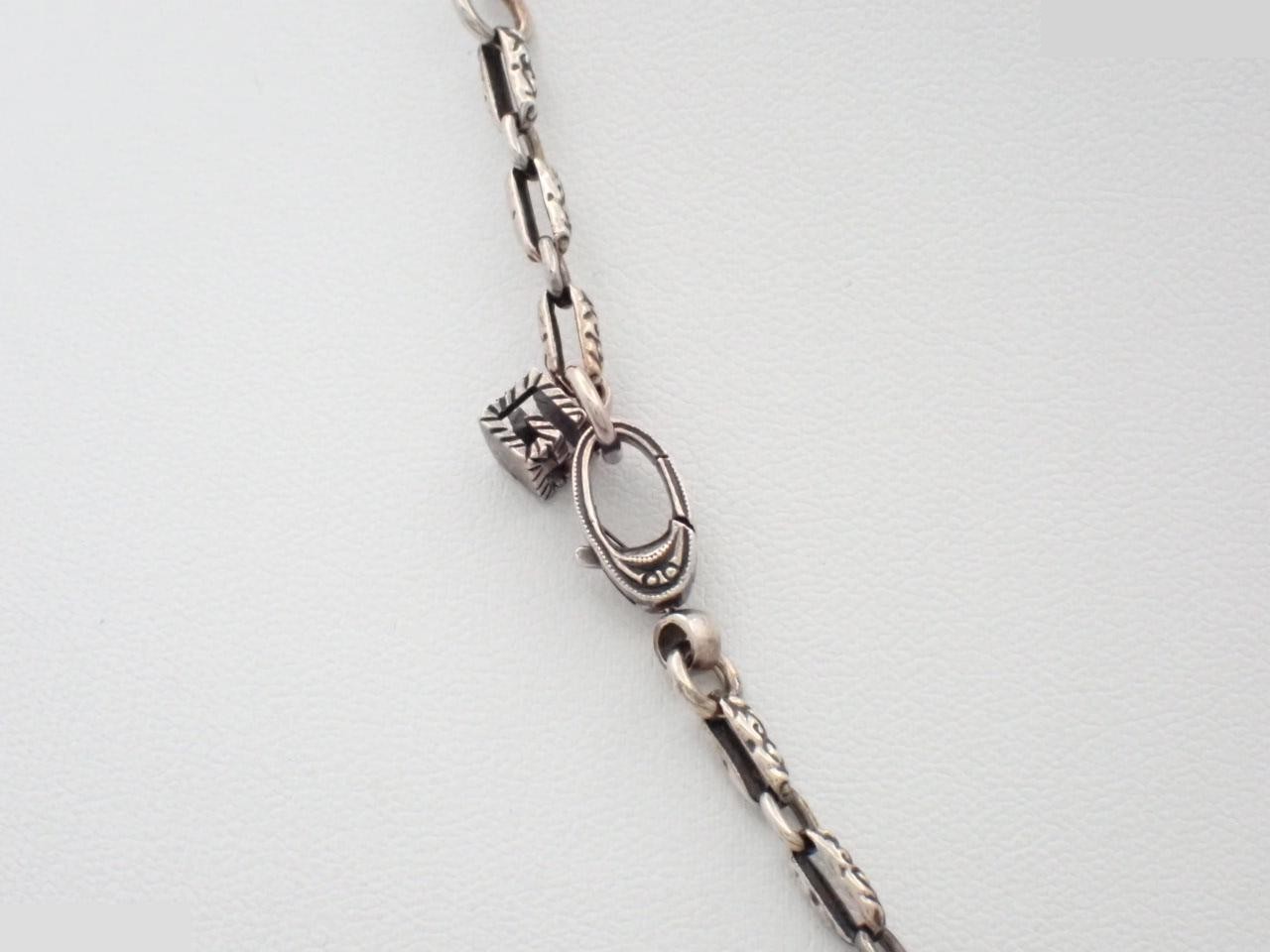 Comes with box and bag. Necklace/pendant. Neck circumference approximately 42cm. Ag925/17.4g — view 2