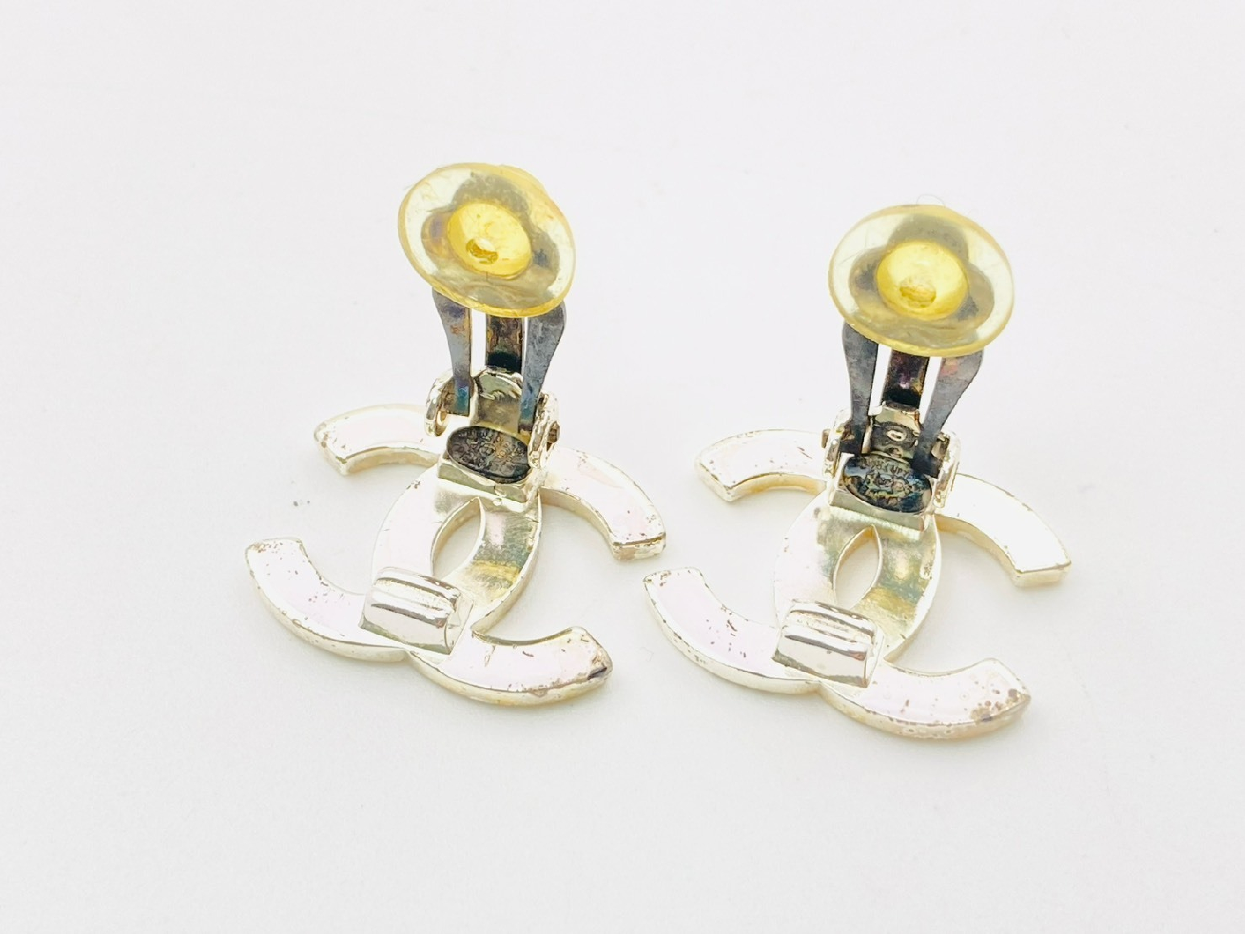Coco Mark Logo 98P Metal Silver Earrings — view 3