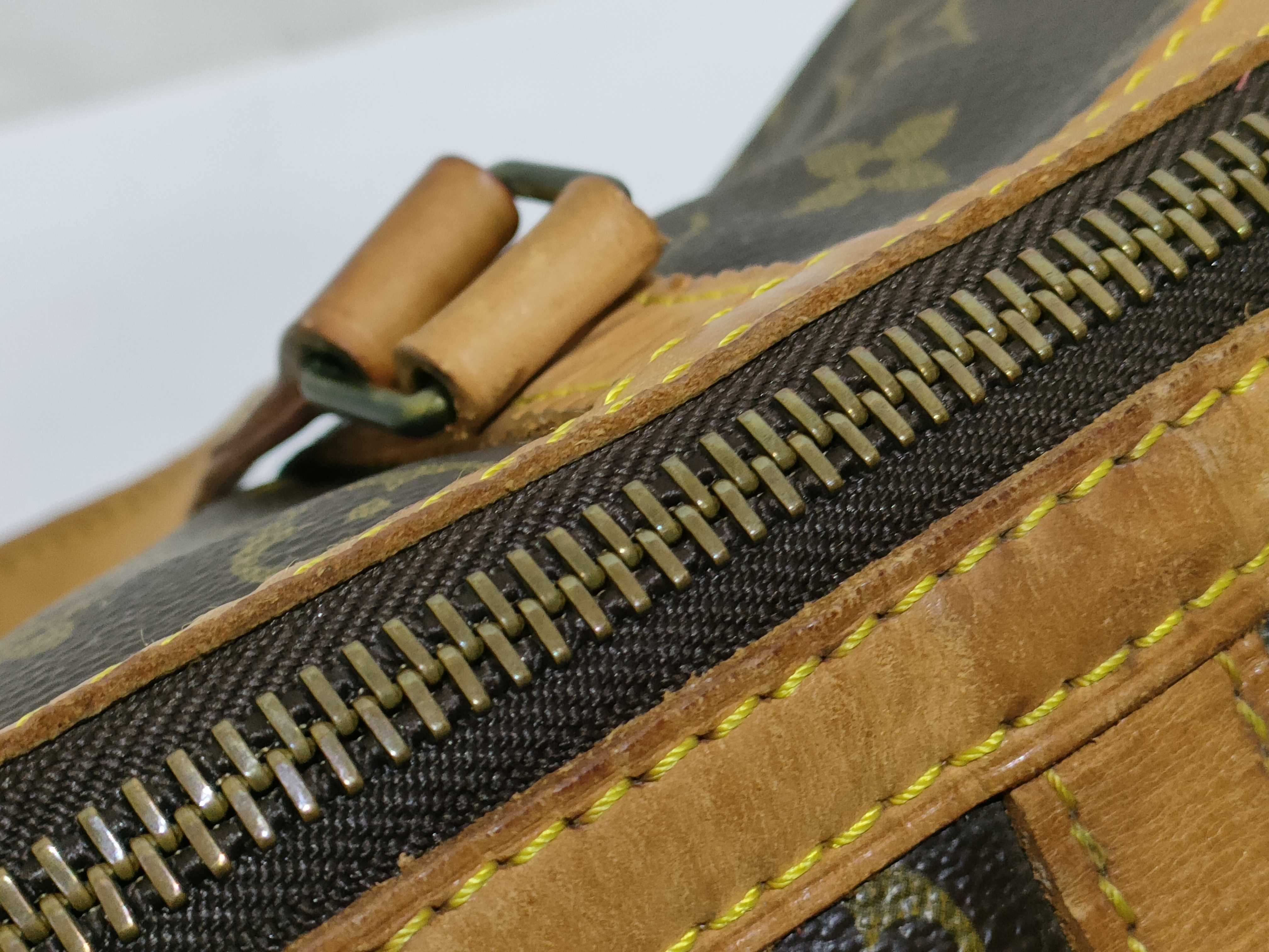 Monogram Louis Vuitton Monogram Saxophone Souple 35 M41626 Handbag — view 8