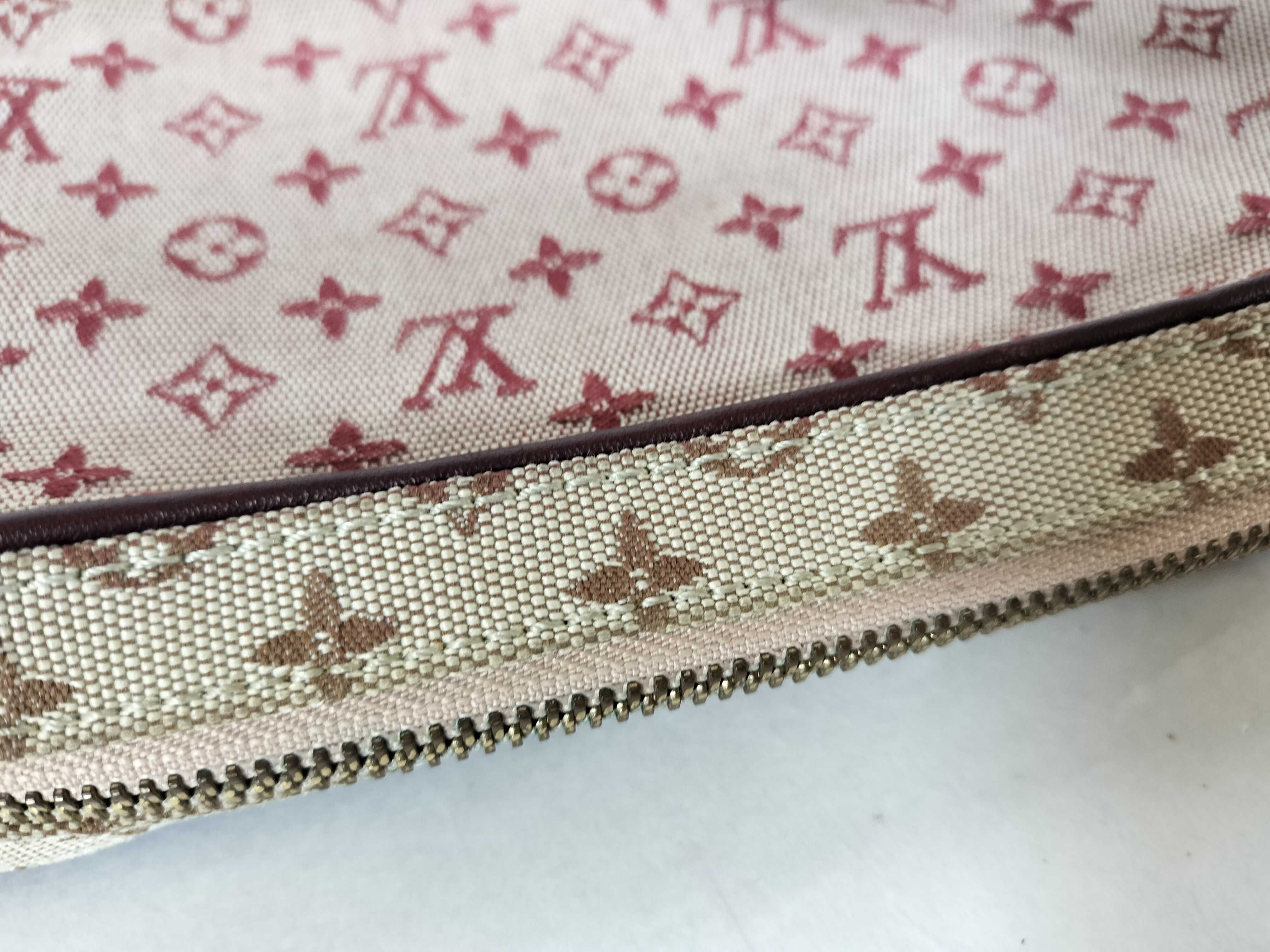 Monogram Mini Juliette MM Pochette Shoulder Bag M92219 Shoulder Bag — view 8