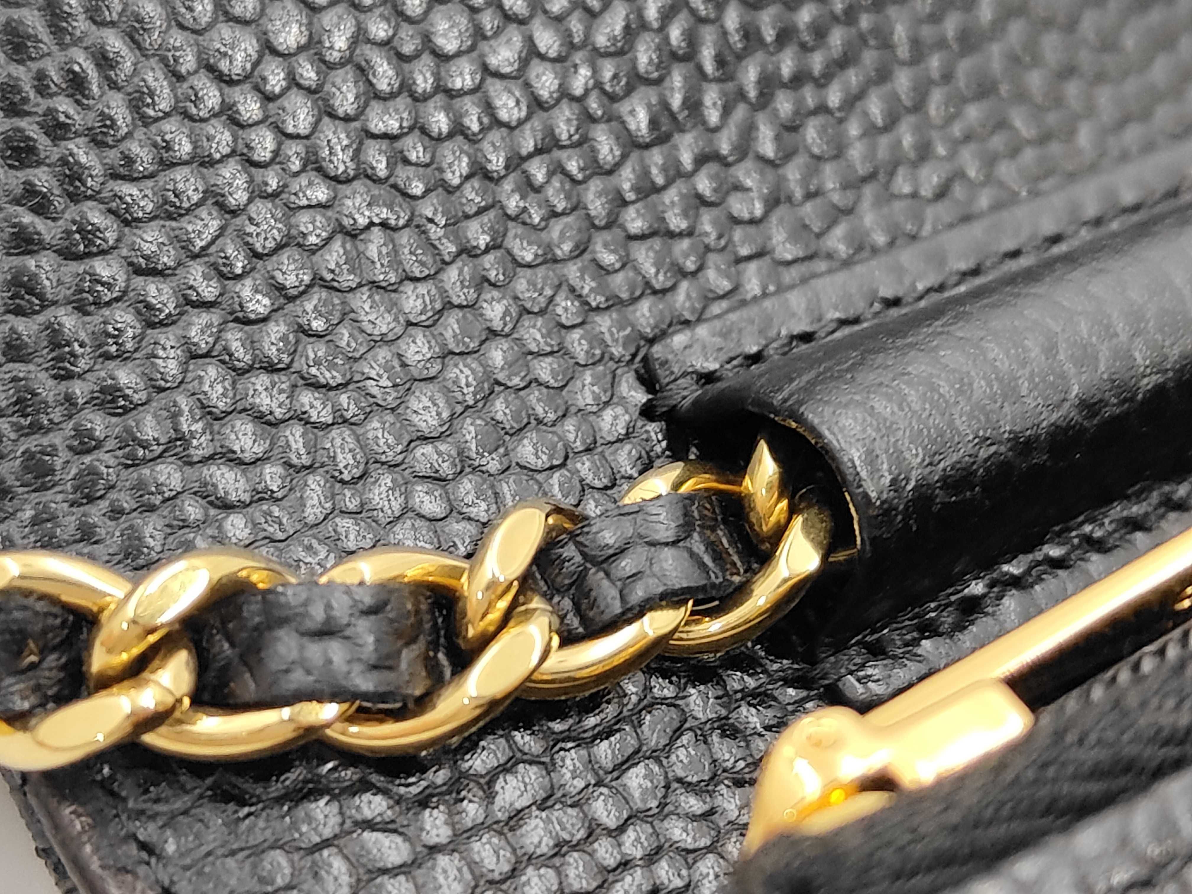 Matelassé Chain Wallet Caviar Skin Shoulder Bag — view 8