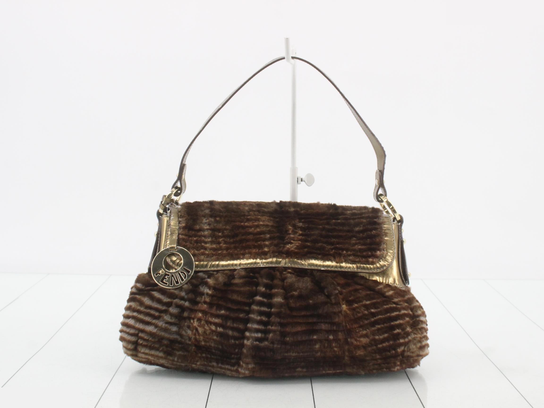 Other lines: Bags and shoulder bags