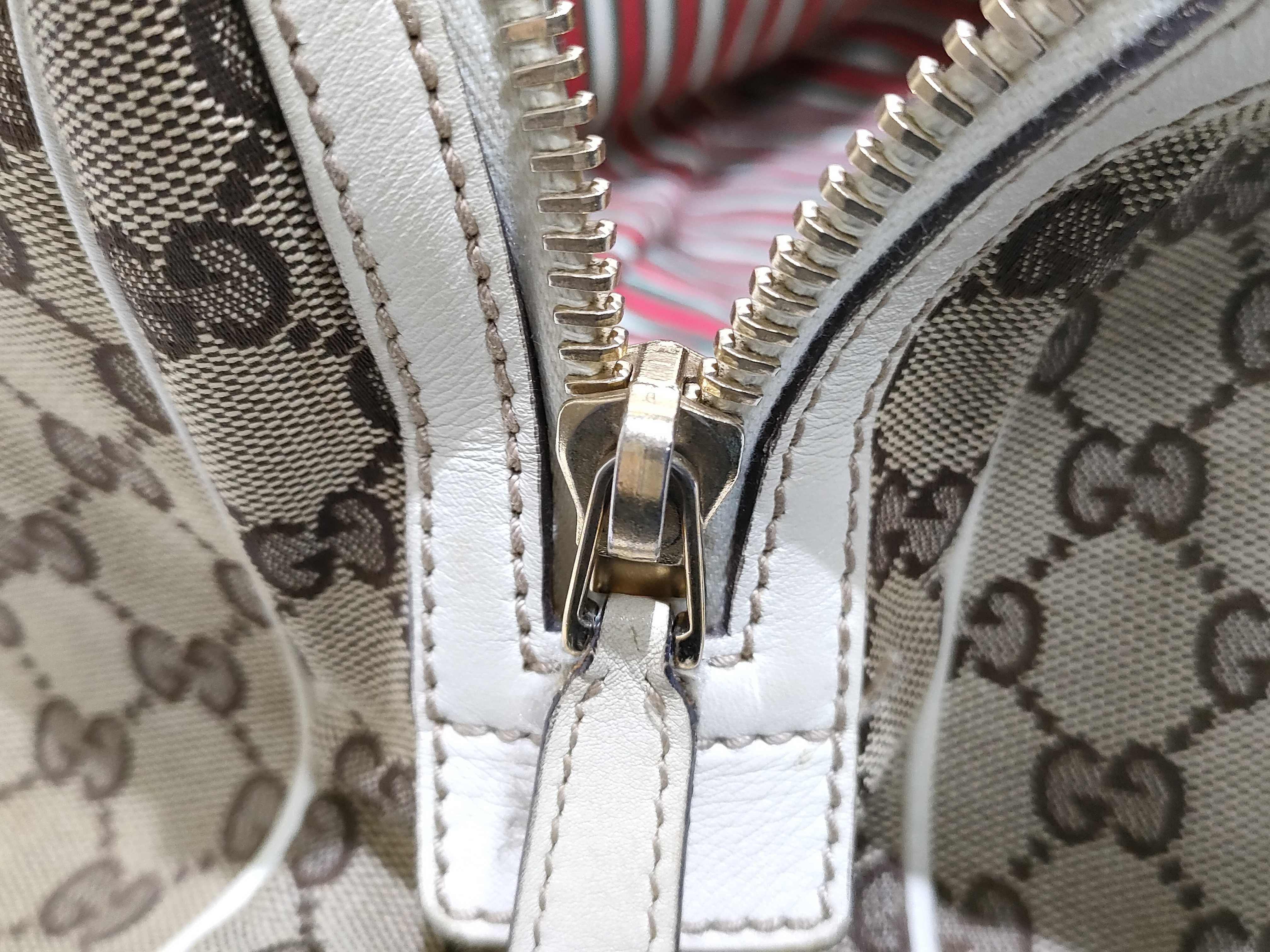 GG Canvas Interlocking G Handbag — view 13