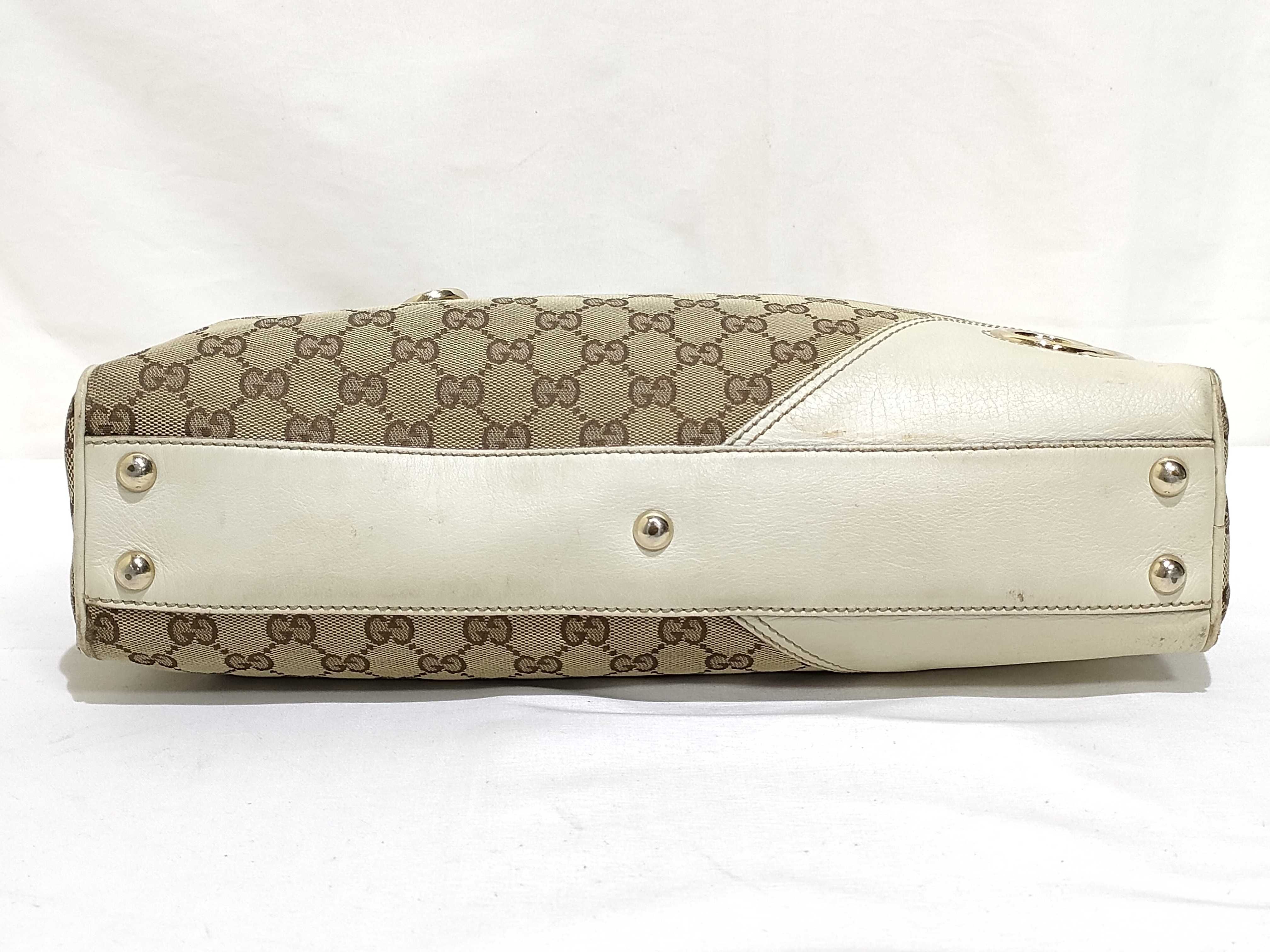 GG Canvas Interlocking G Handbag — view 7