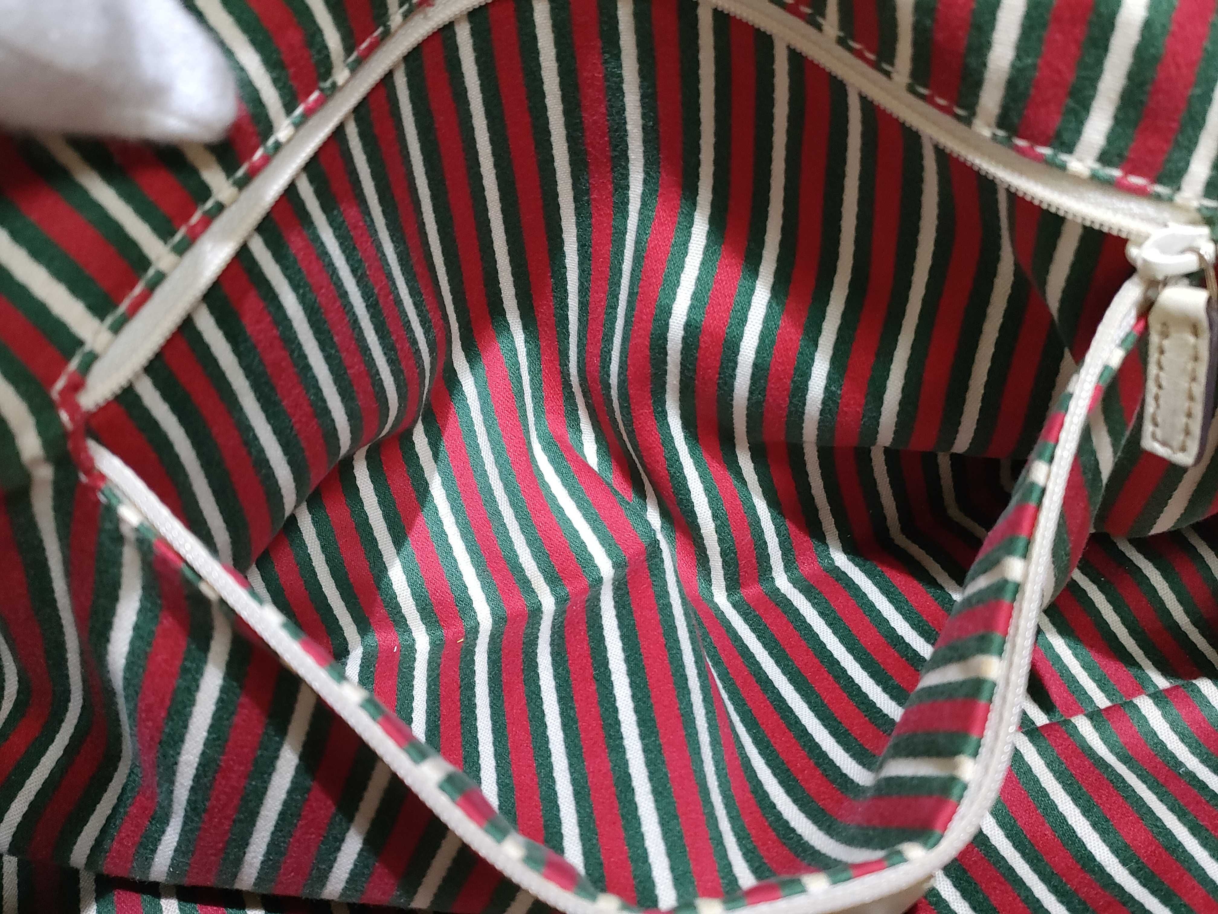GG Canvas Interlocking G Handbag — view 10