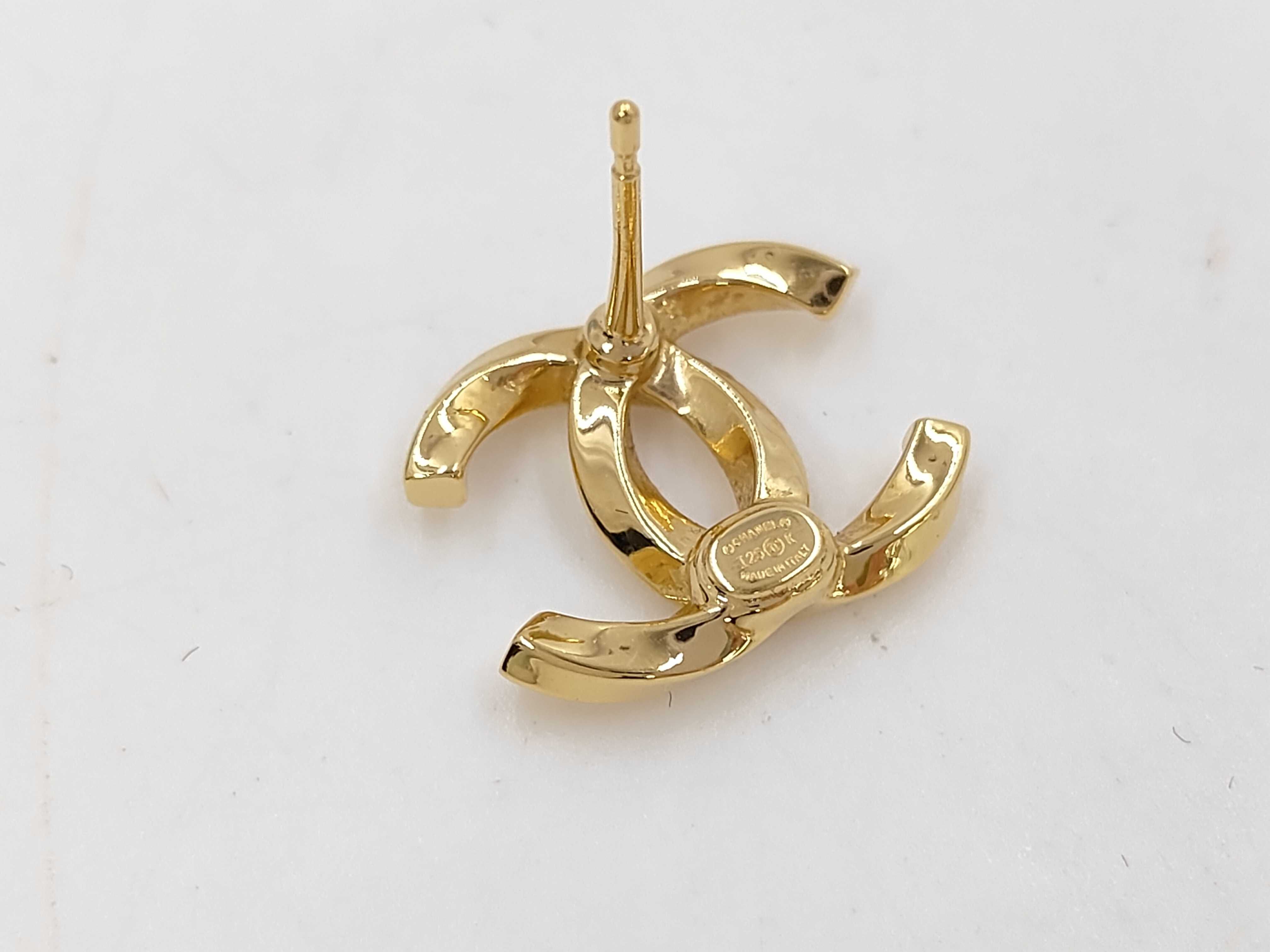 Coco Mark Twist Earrings (I25K) - Includes: Box, Invoice, Earrings — view 5