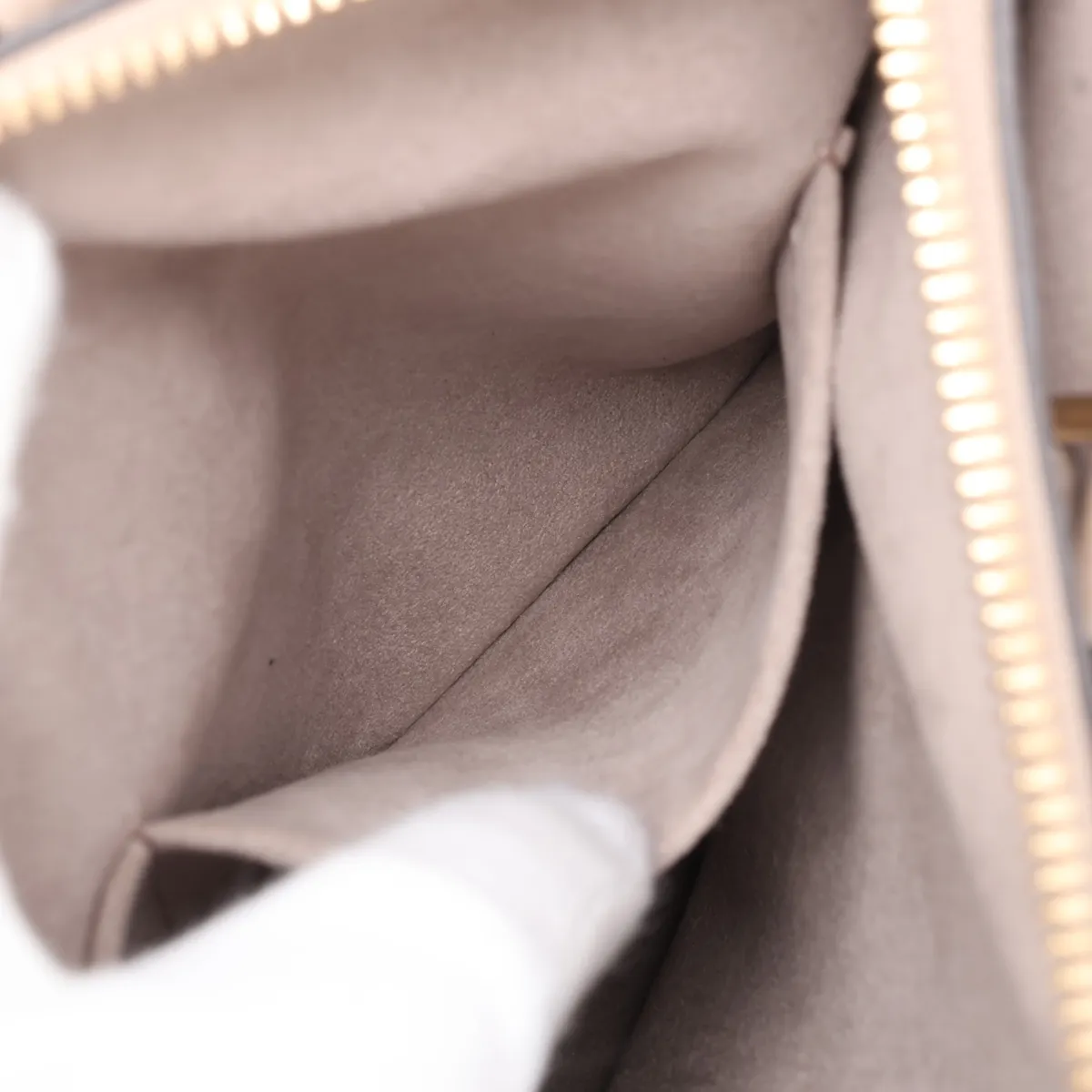Bicolor Monogram Empreinte Trianon PM M46585 Beige (RFID detected) — view 11