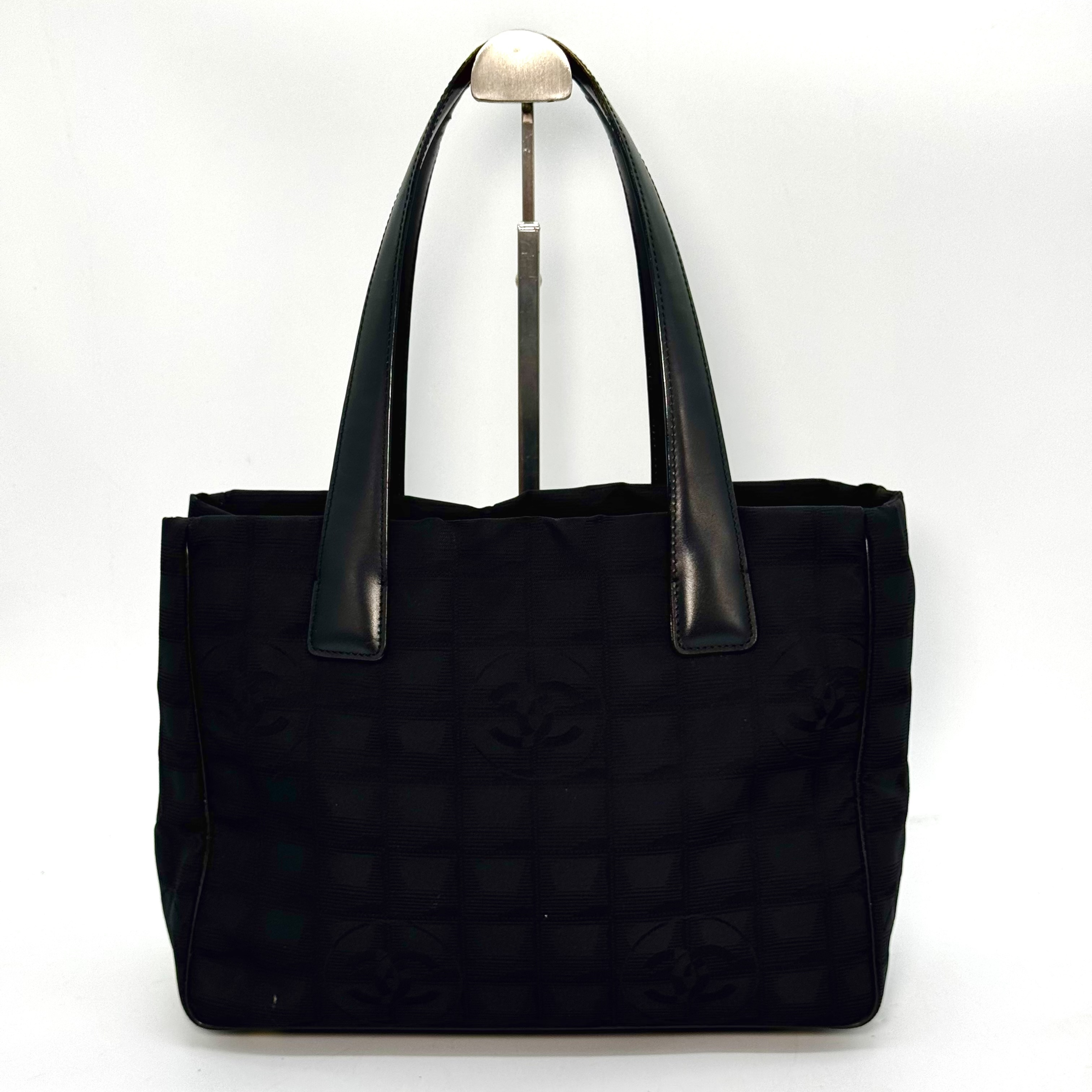 New Travel Line Tote Bag, Black, 9019115 Tote Bag — view 2