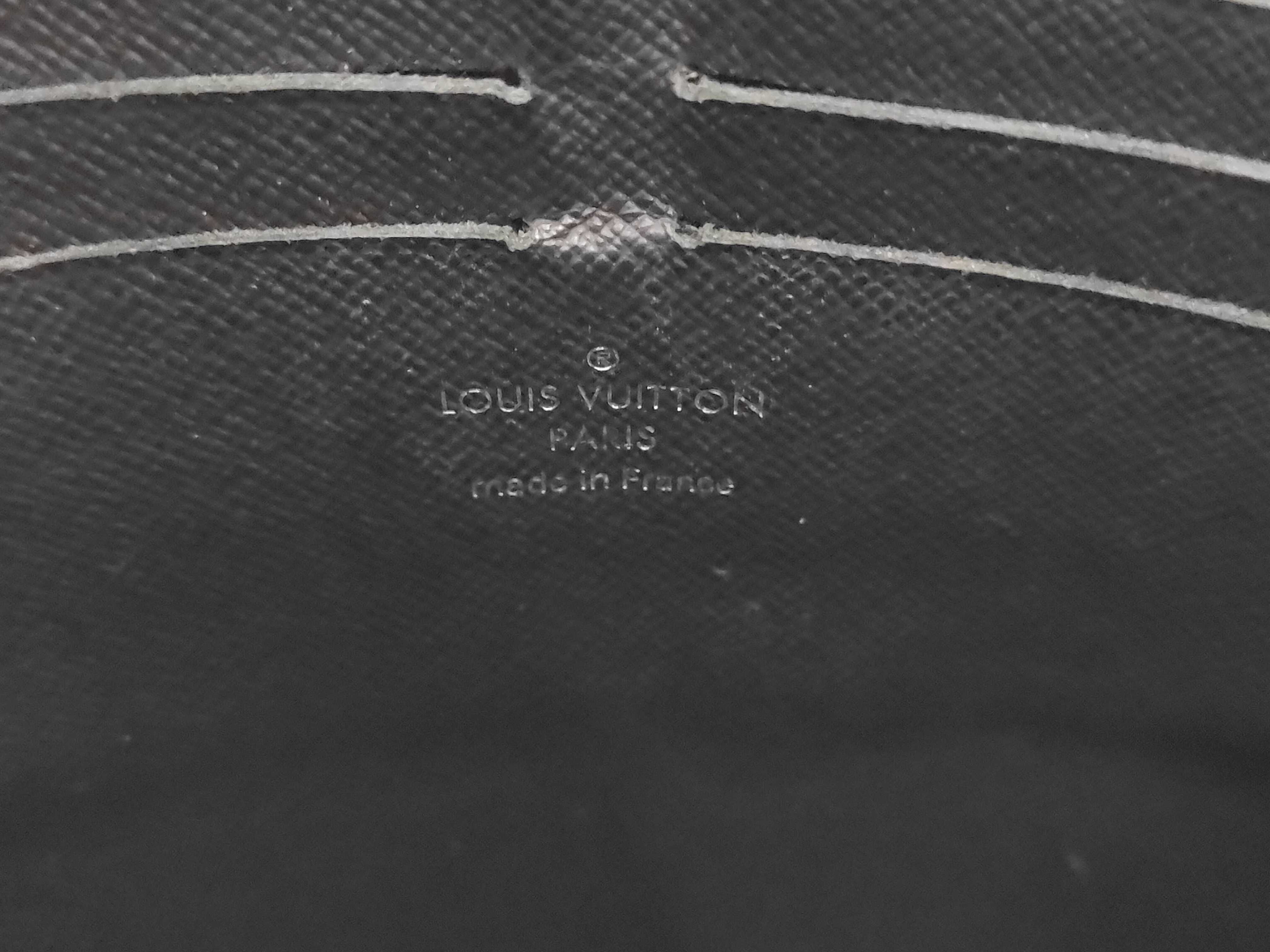 Damier Handbag — view 9
