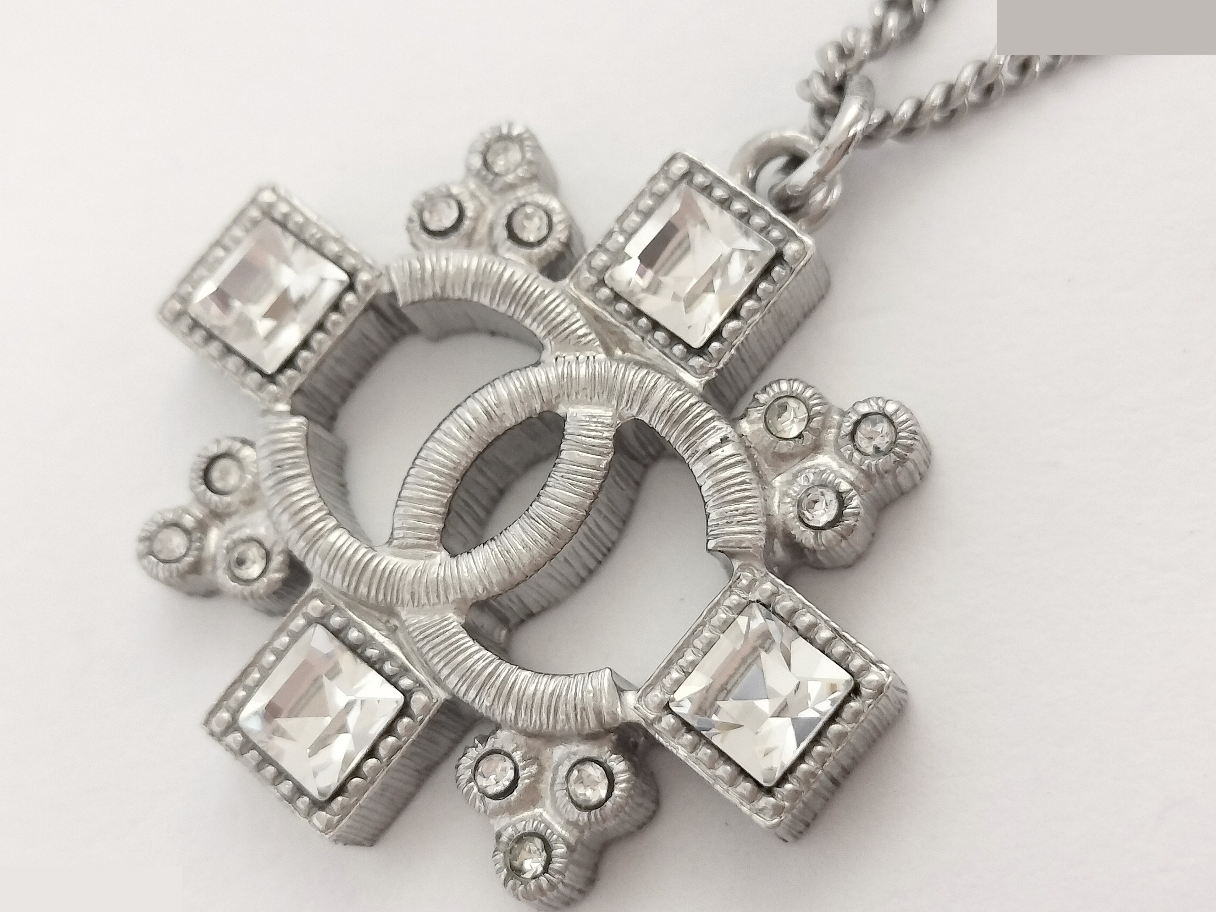 Coco Rhinestone Silver Necklace B15B — view 5