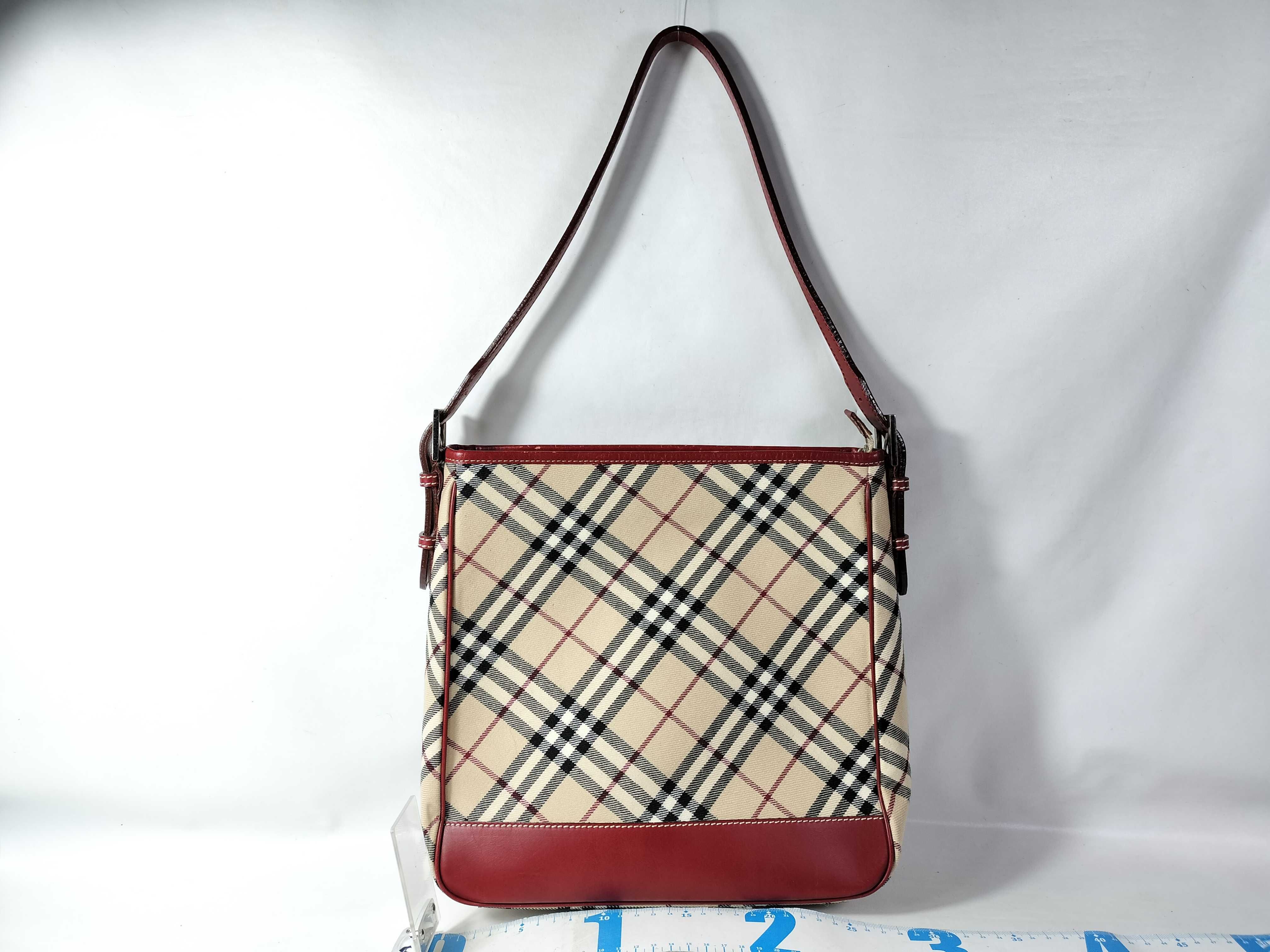 BLUE LABEL One-Shoulder Bag Nova Check Shoulder Bag — view 2
