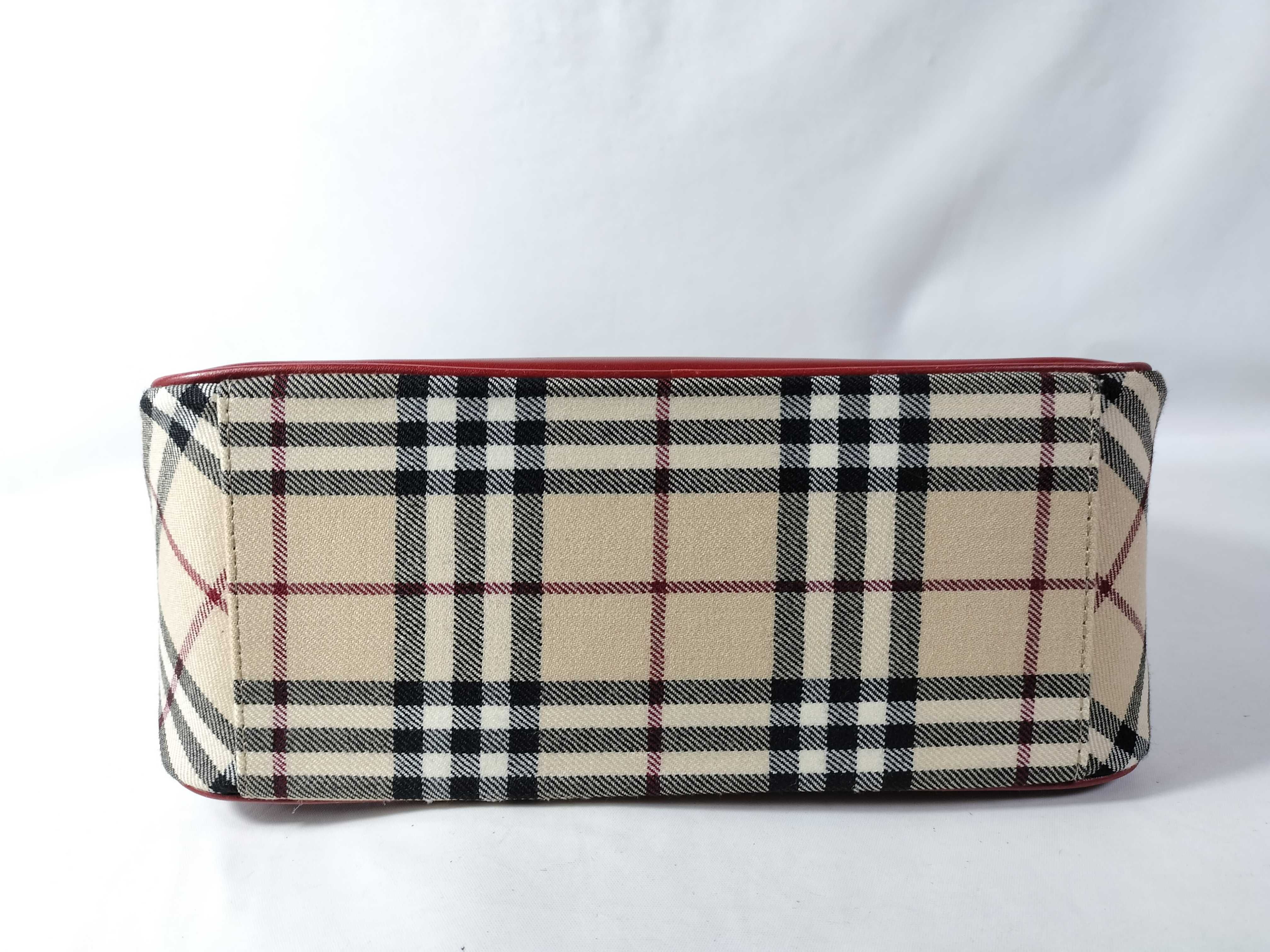 BLUE LABEL One-Shoulder Bag Nova Check Shoulder Bag — view 7