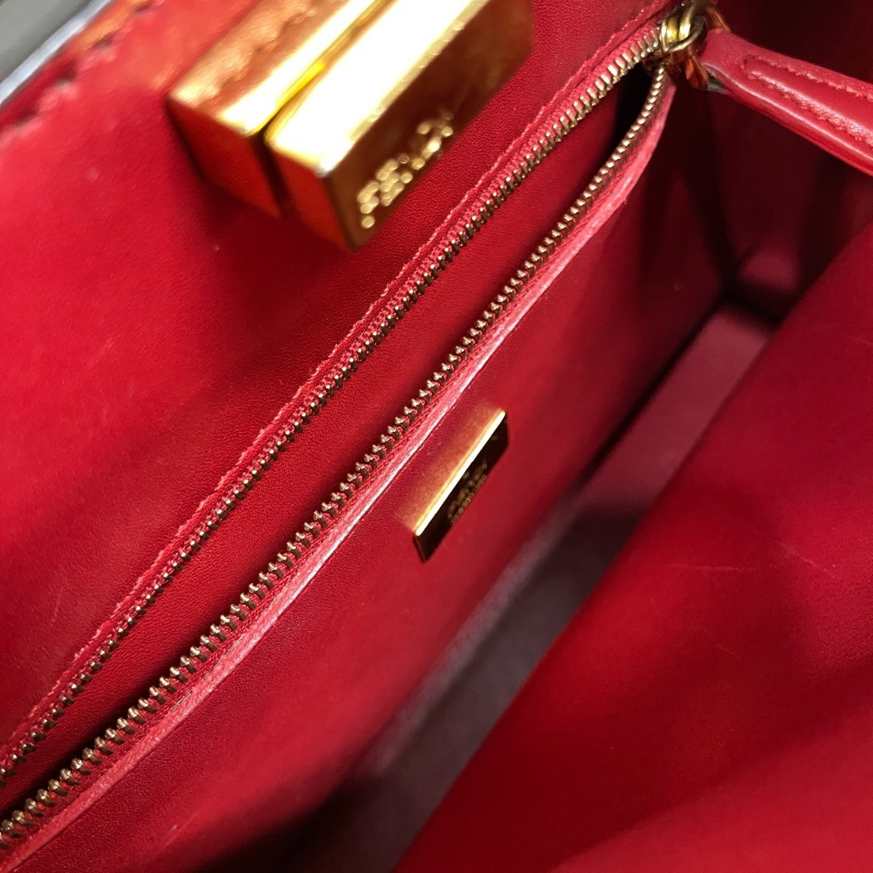 8BN302 2-Way Peekaboo Essentially Handbag Leather Women's Shoulder Bag — view 11