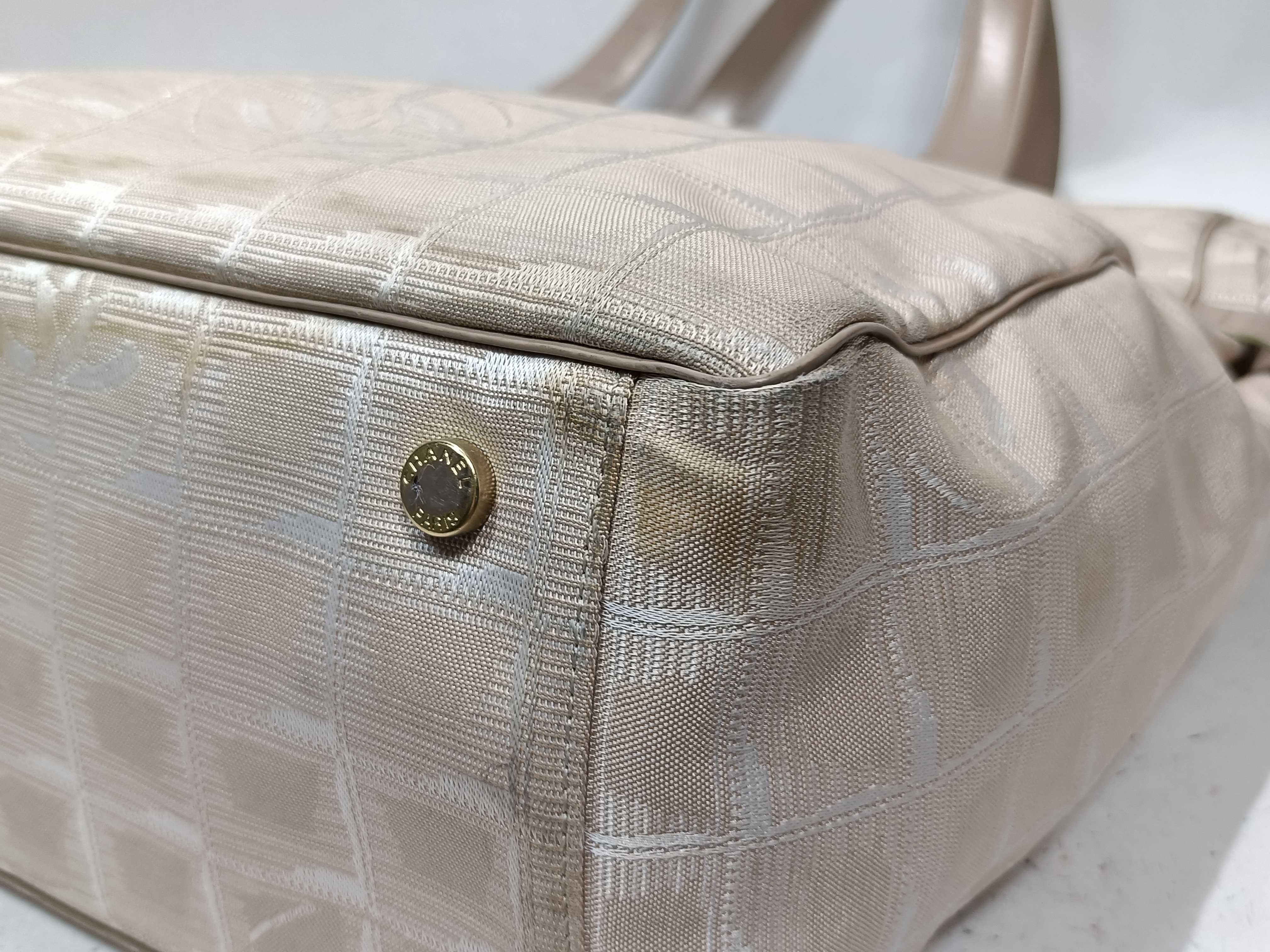New Travel Line Tote Bag — view 7