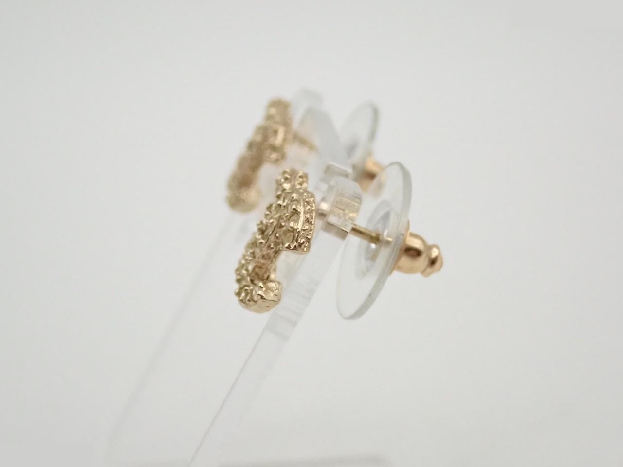 earrings, F16V, Coco Mark design, rhinestones, gold, 1.3cm wide. — view 3
