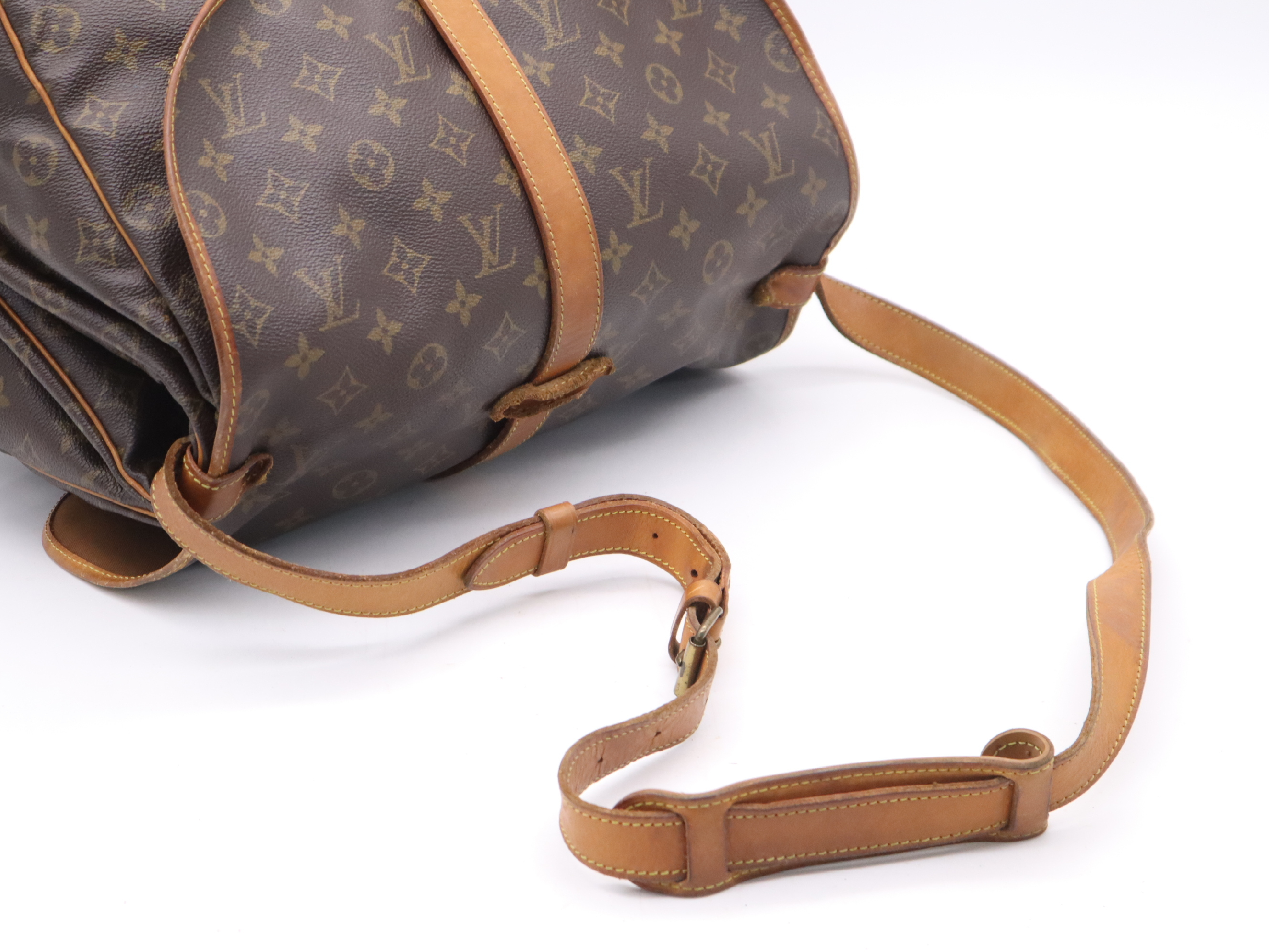 M42254 Monogram Saumur 35 Shoulder Bag — view 6