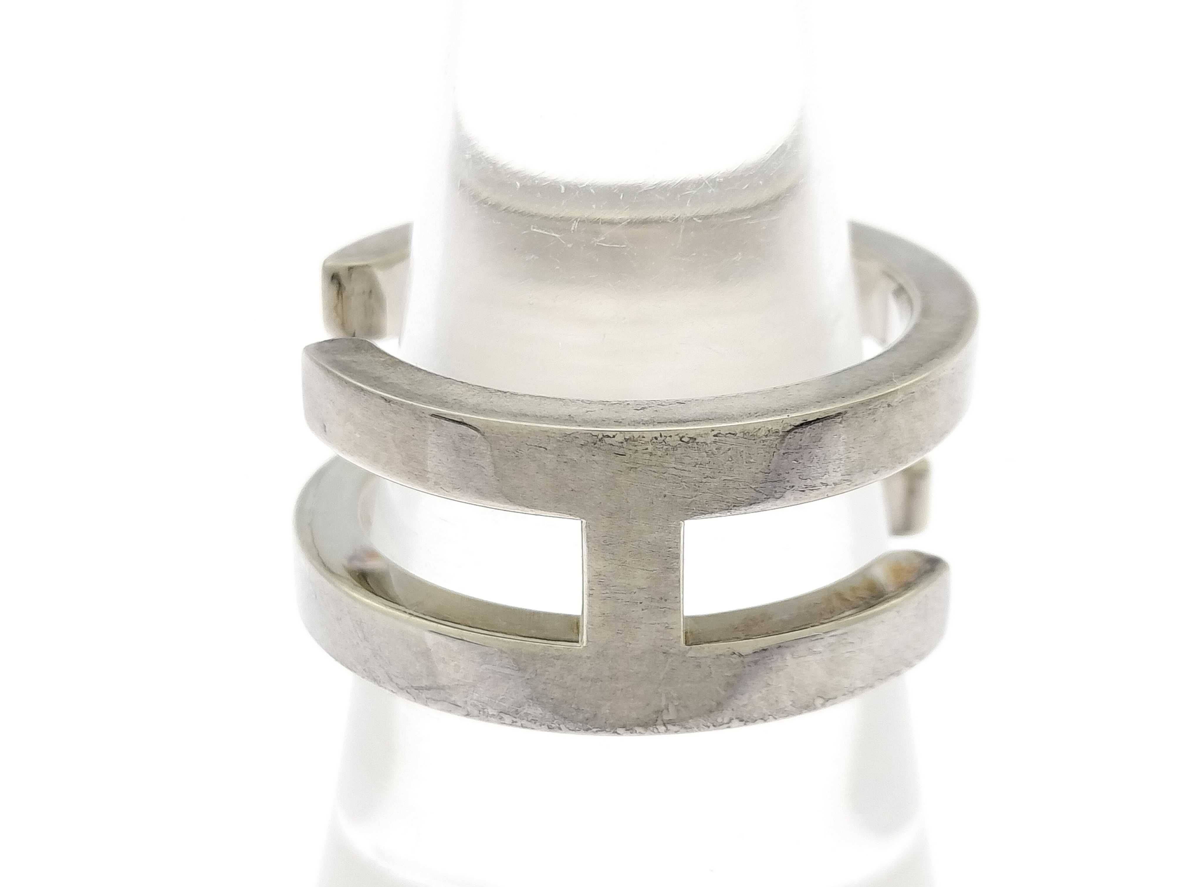 Move H Ring 925 Ring