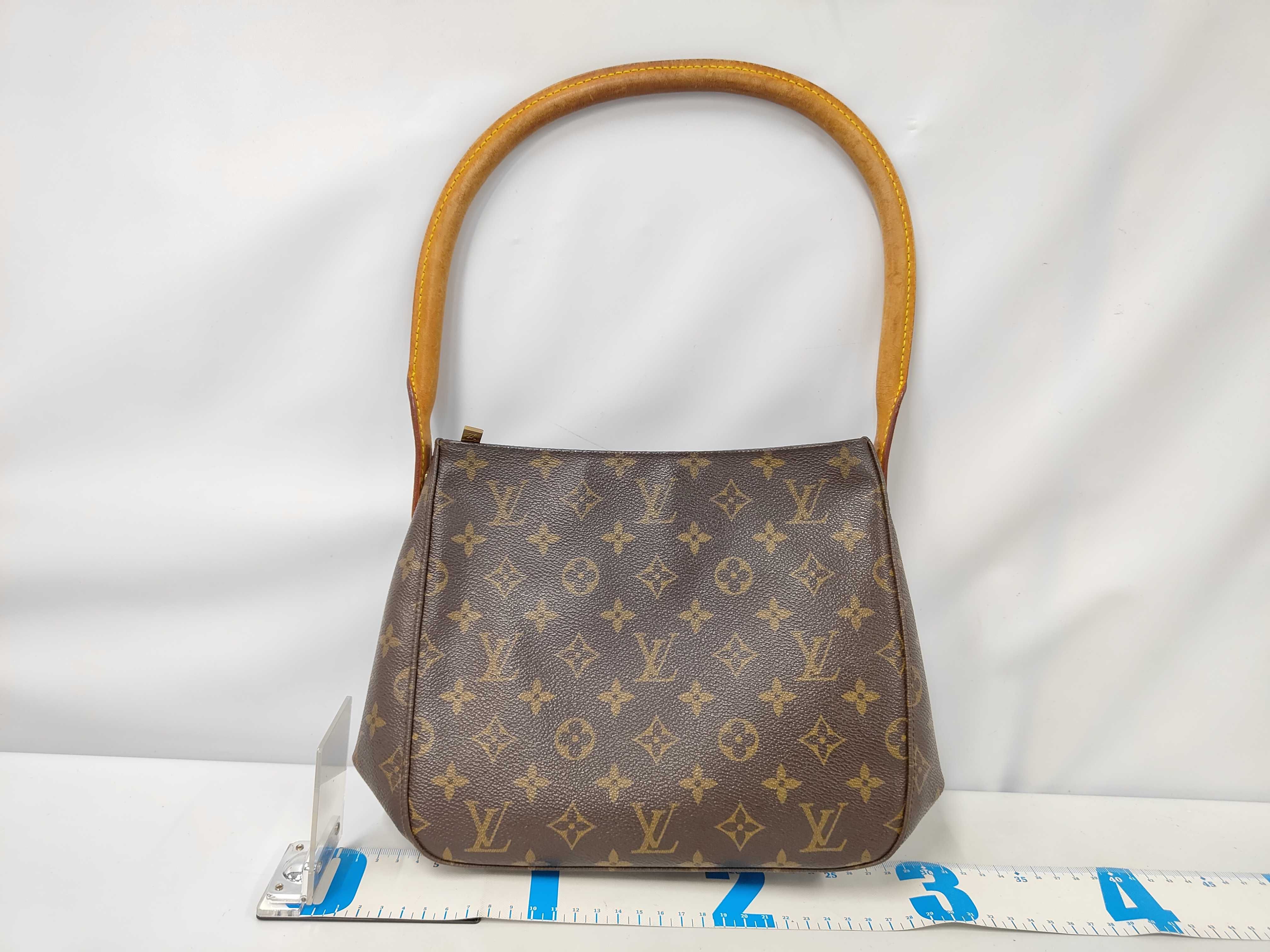 Looping MM Shoulder Bag — view 2