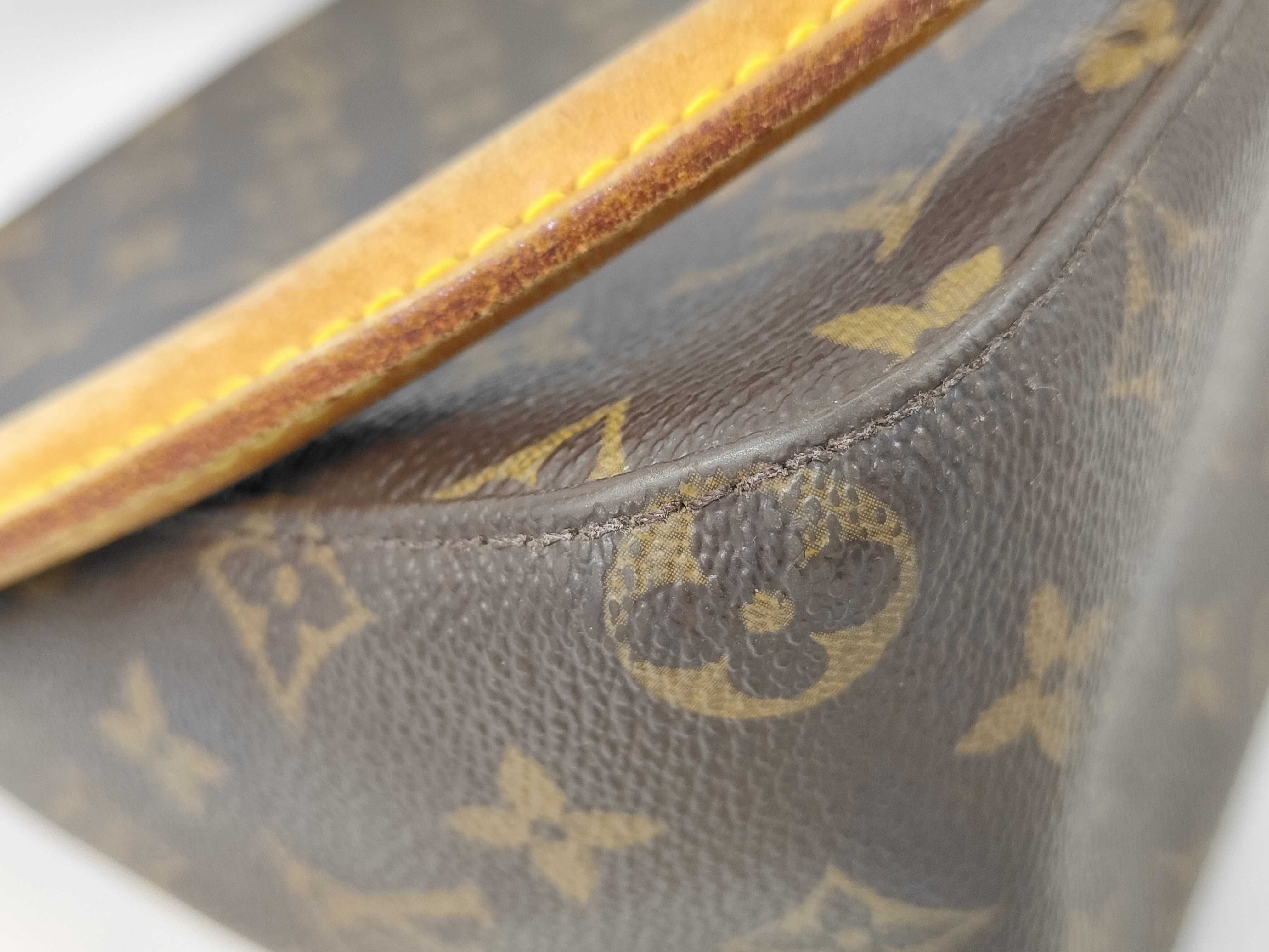 Looping MM Shoulder Bag — view 4