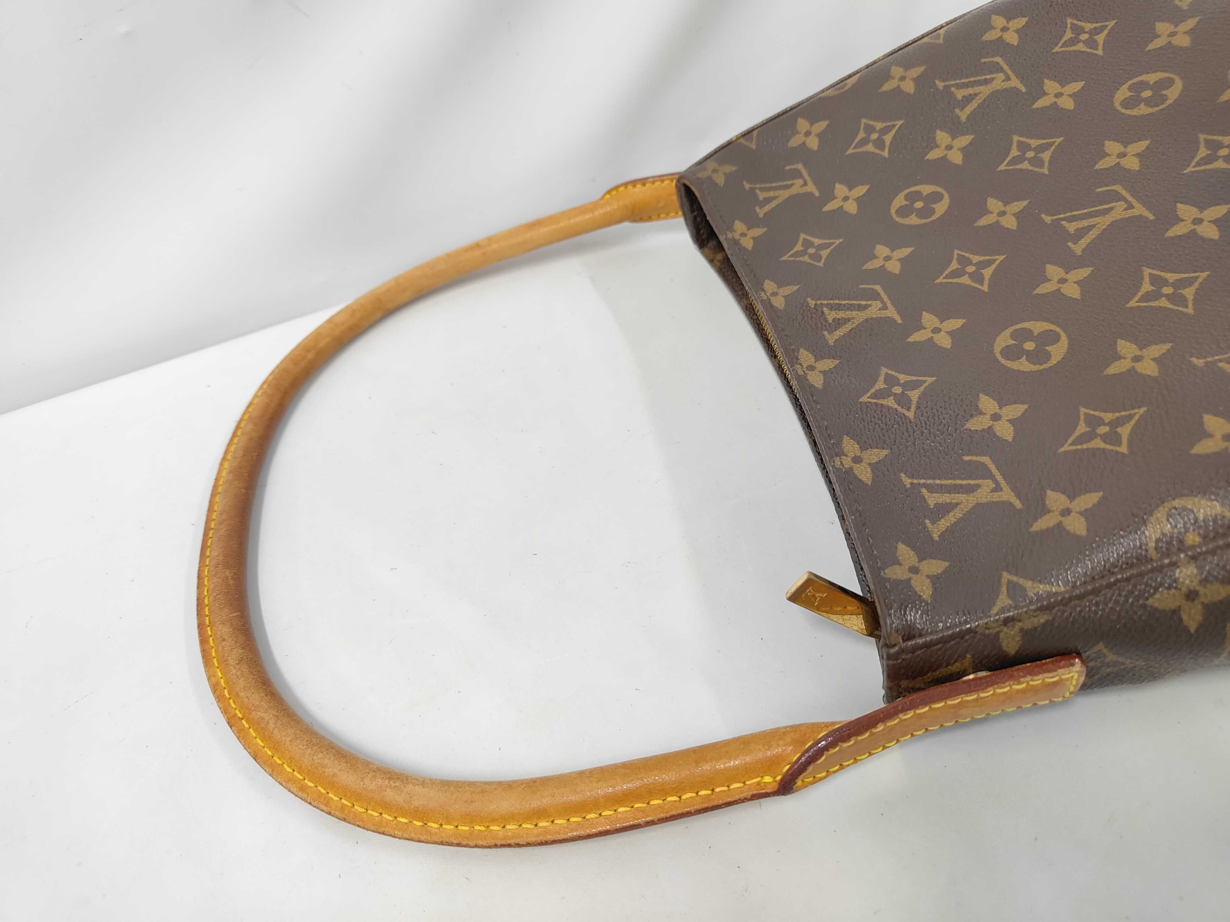 Looping MM Shoulder Bag — view 5