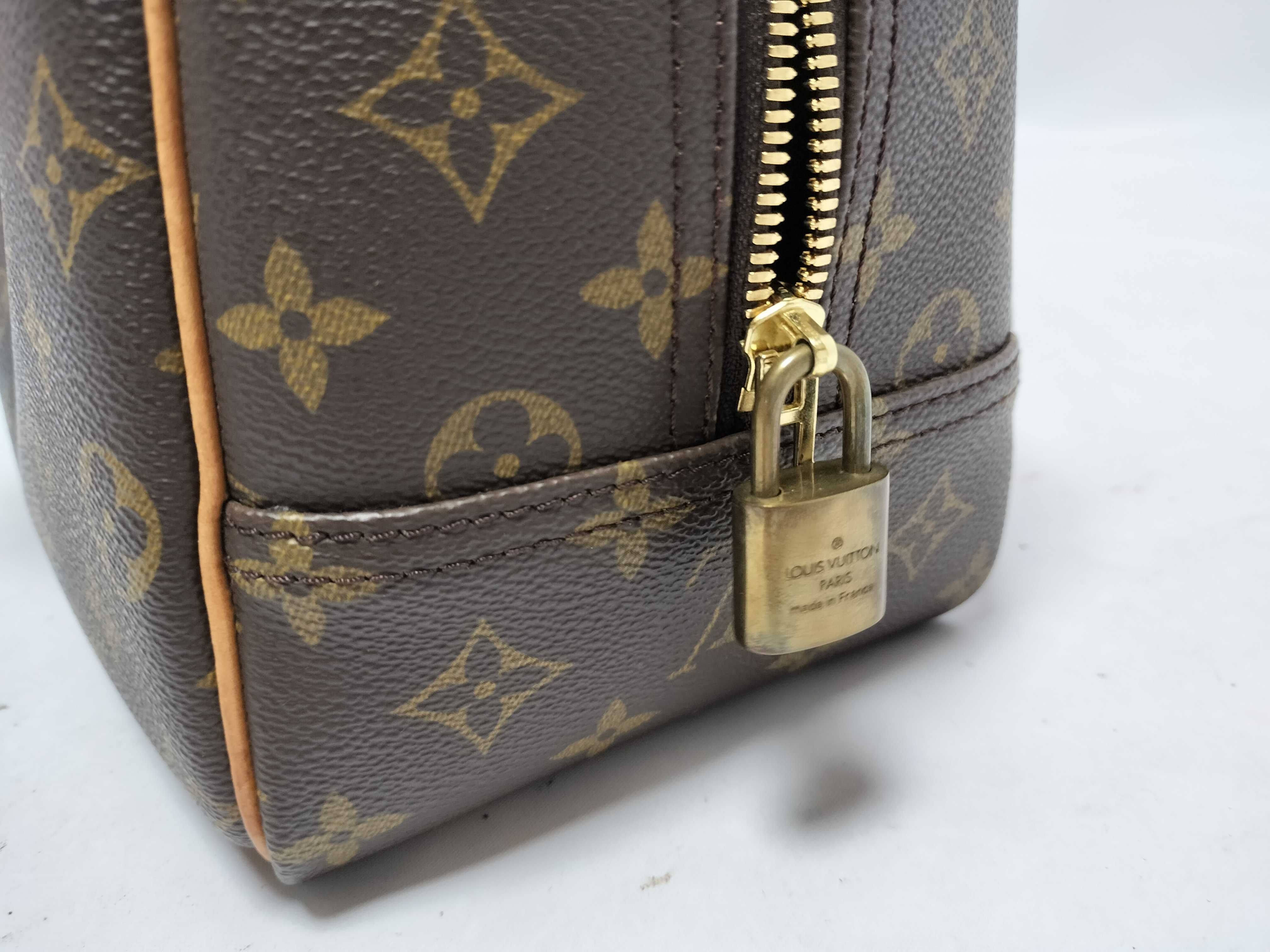 Monogram Deauville M47270 VI0040 Handbag — view 9