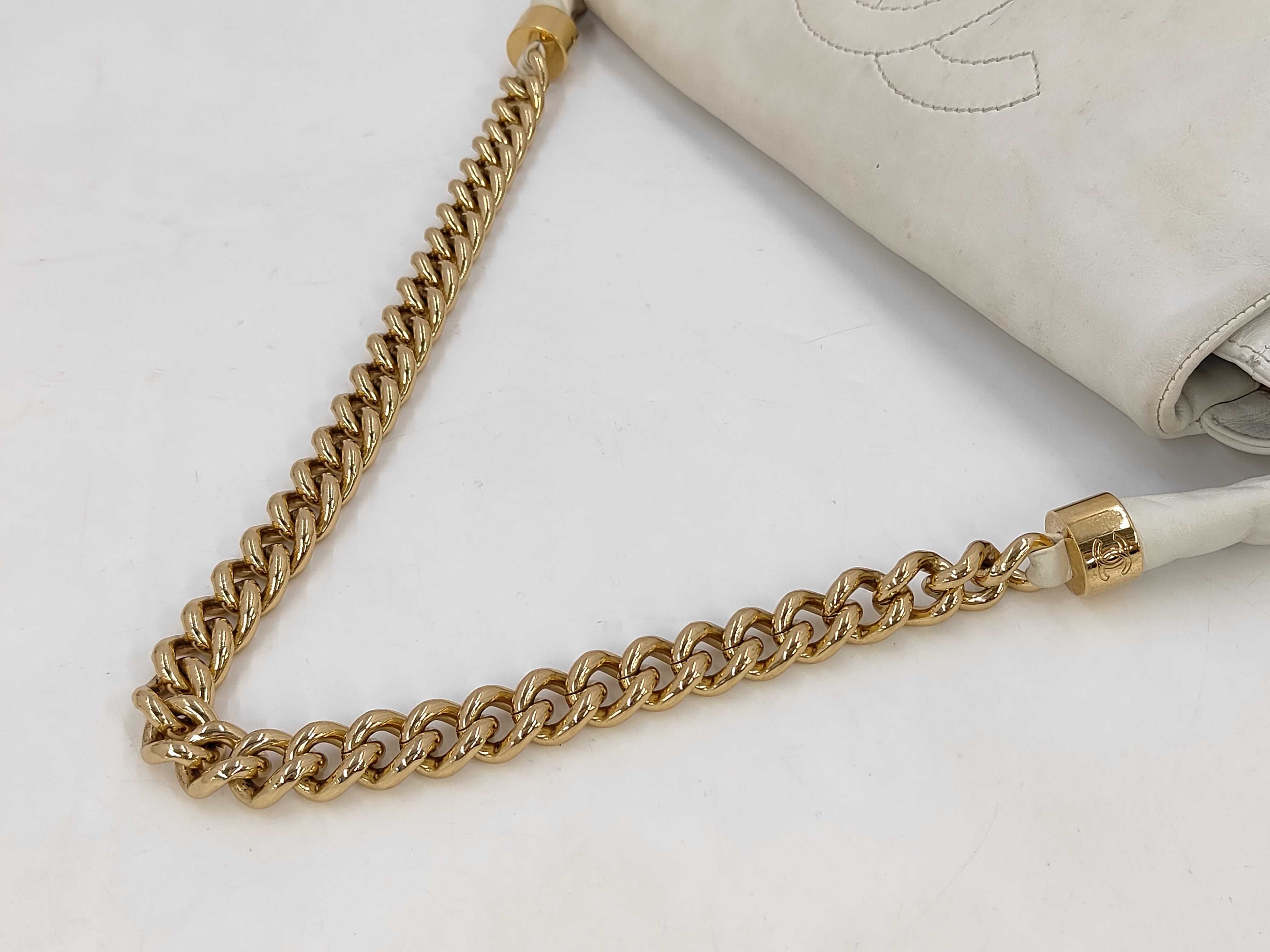 One-Shoulder White Shoulder Bag — view 5