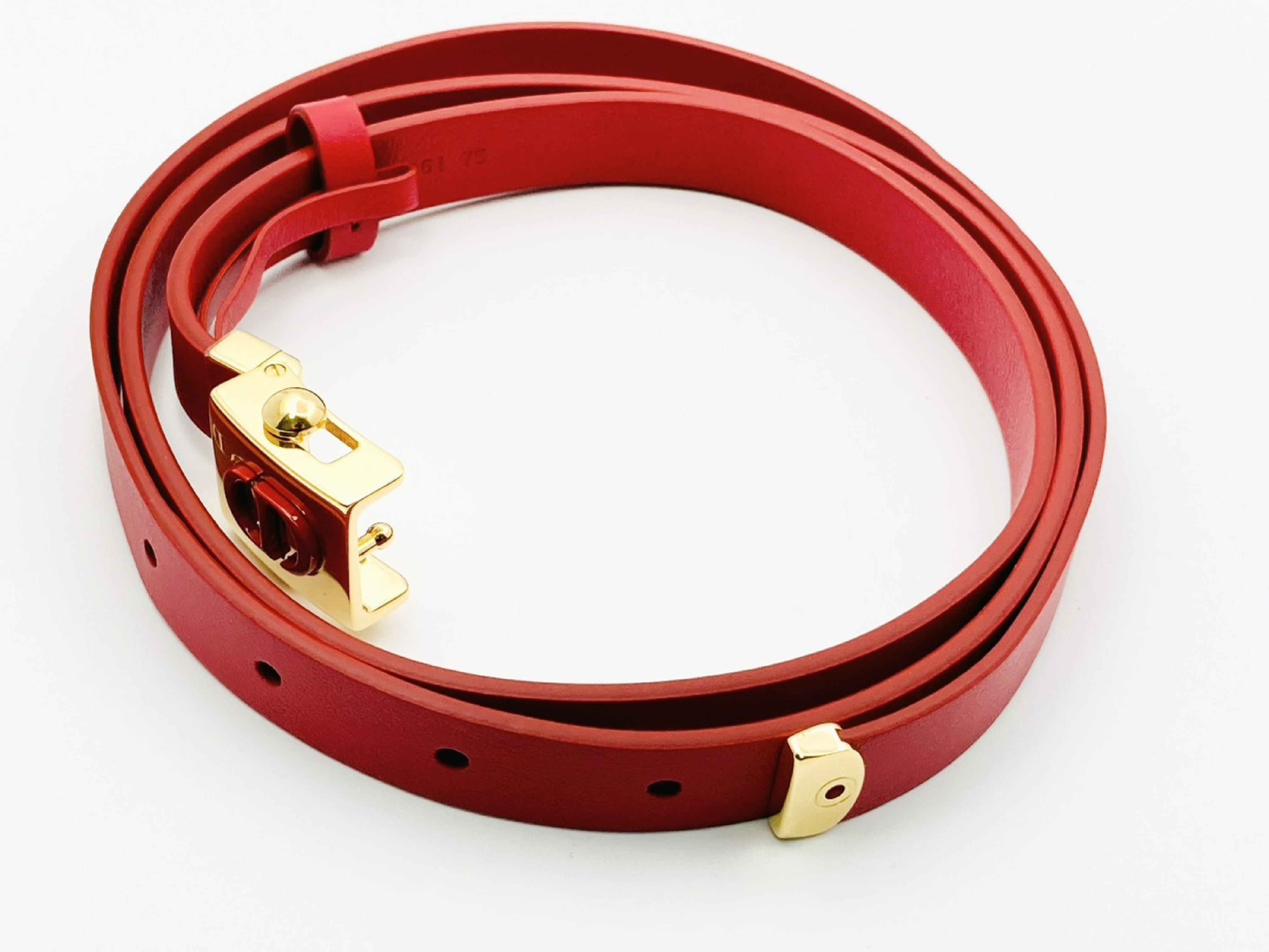 30 MONTAIGNE CD Logo Leather Belt 75 Red x Gold Belt — view 2
