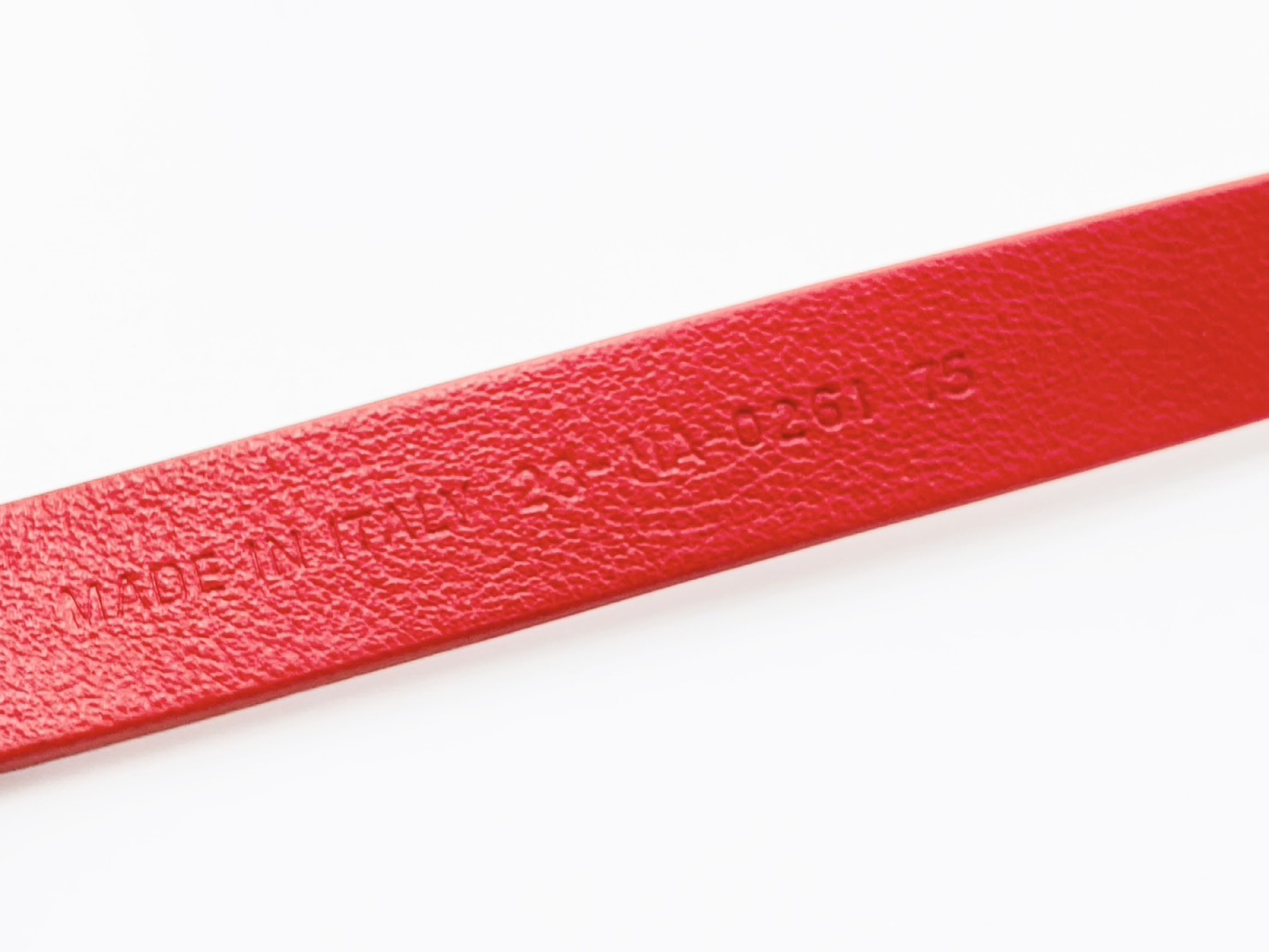 30 MONTAIGNE CD Logo Leather Belt 75 Red x Gold Belt — view 5