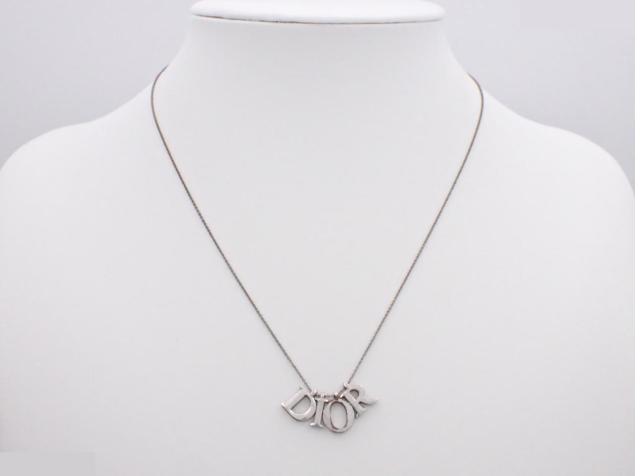 Other lines: Precious metal necklaces, logo design, silver, chain approximately 47cm. — view 3