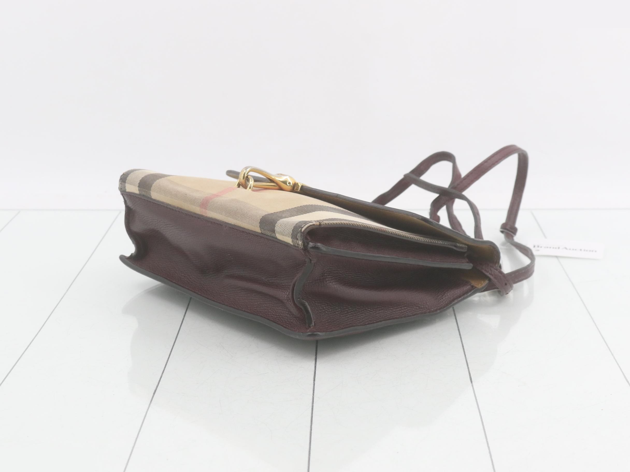 Checkered pattern shoulder bag with logo hardware — view 6