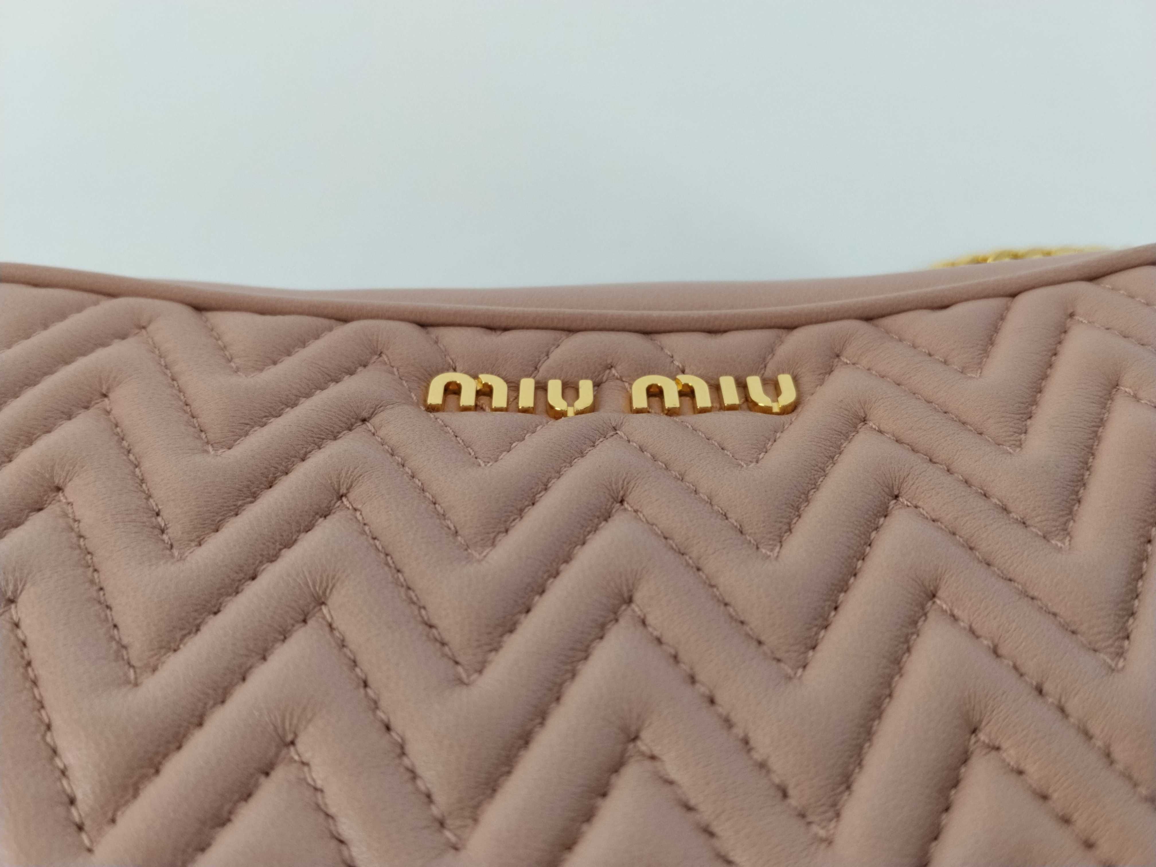 Chain Shoulder Bag, Nappa Leather, Pink Shoulder Bag — view 9