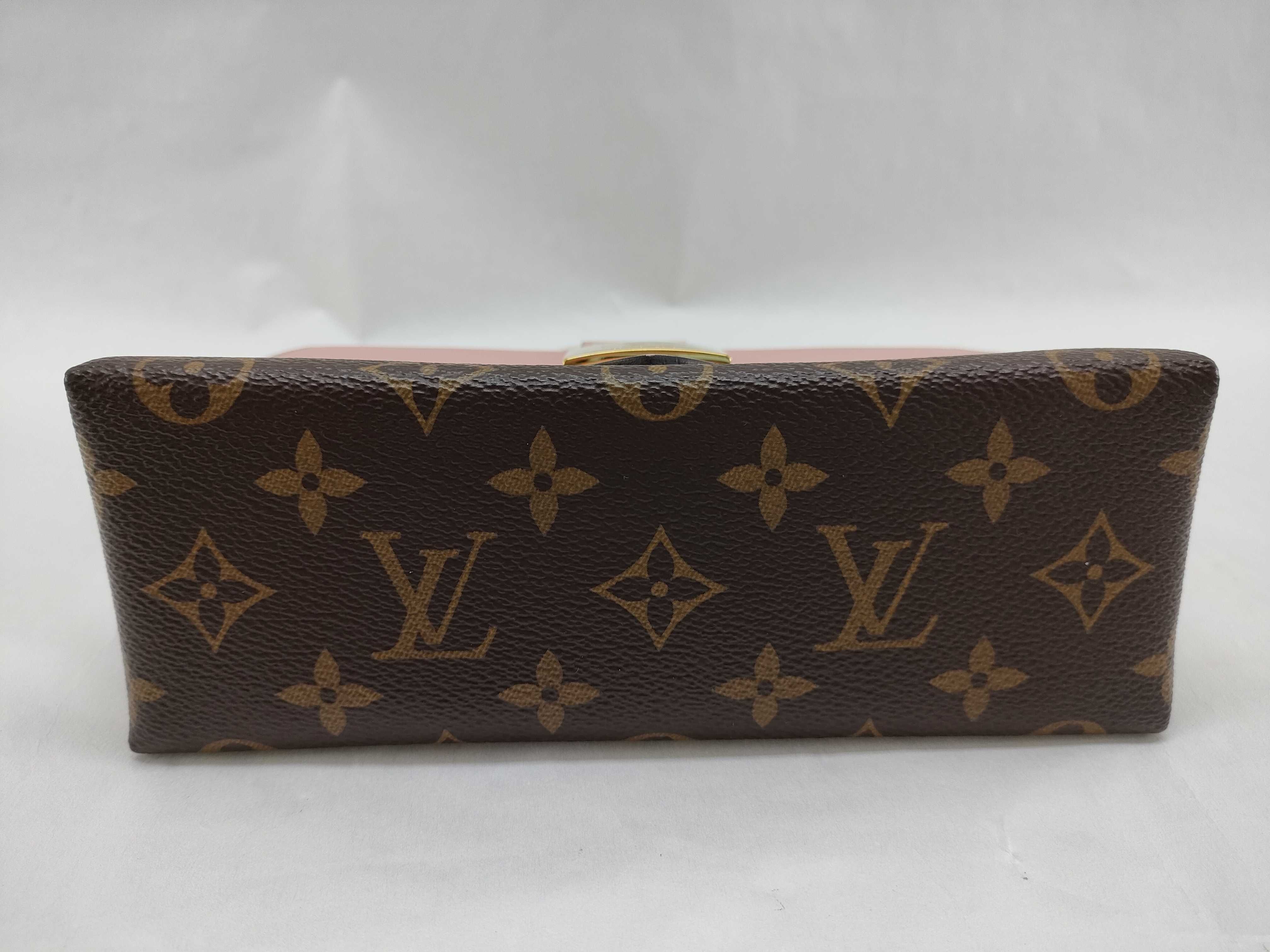 Monogram Louis Vuitton Rocky BB Monogram Rose Powder M44080 Handbag — view 7