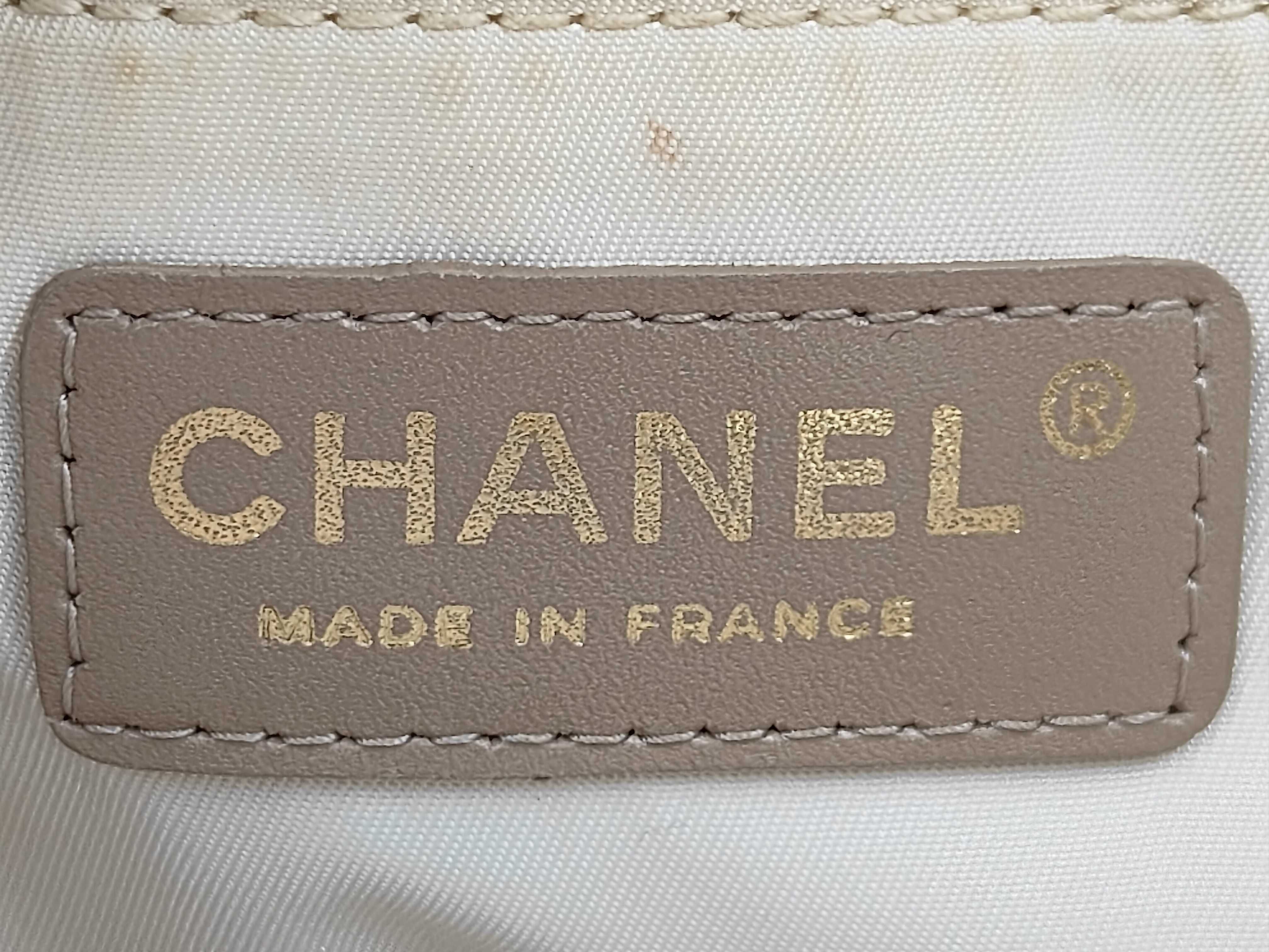 beige tote bag — view 9