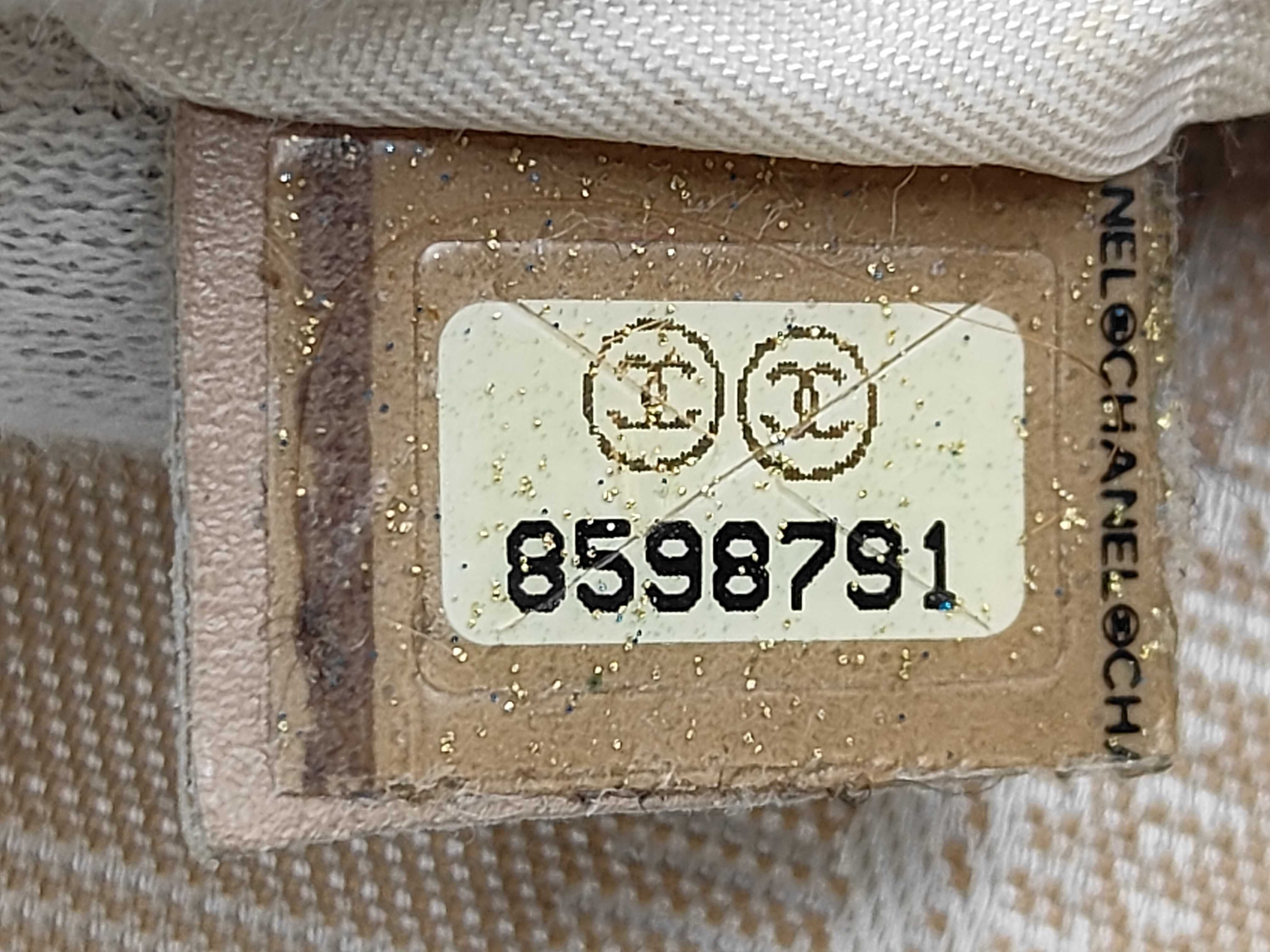 beige tote bag — view 10