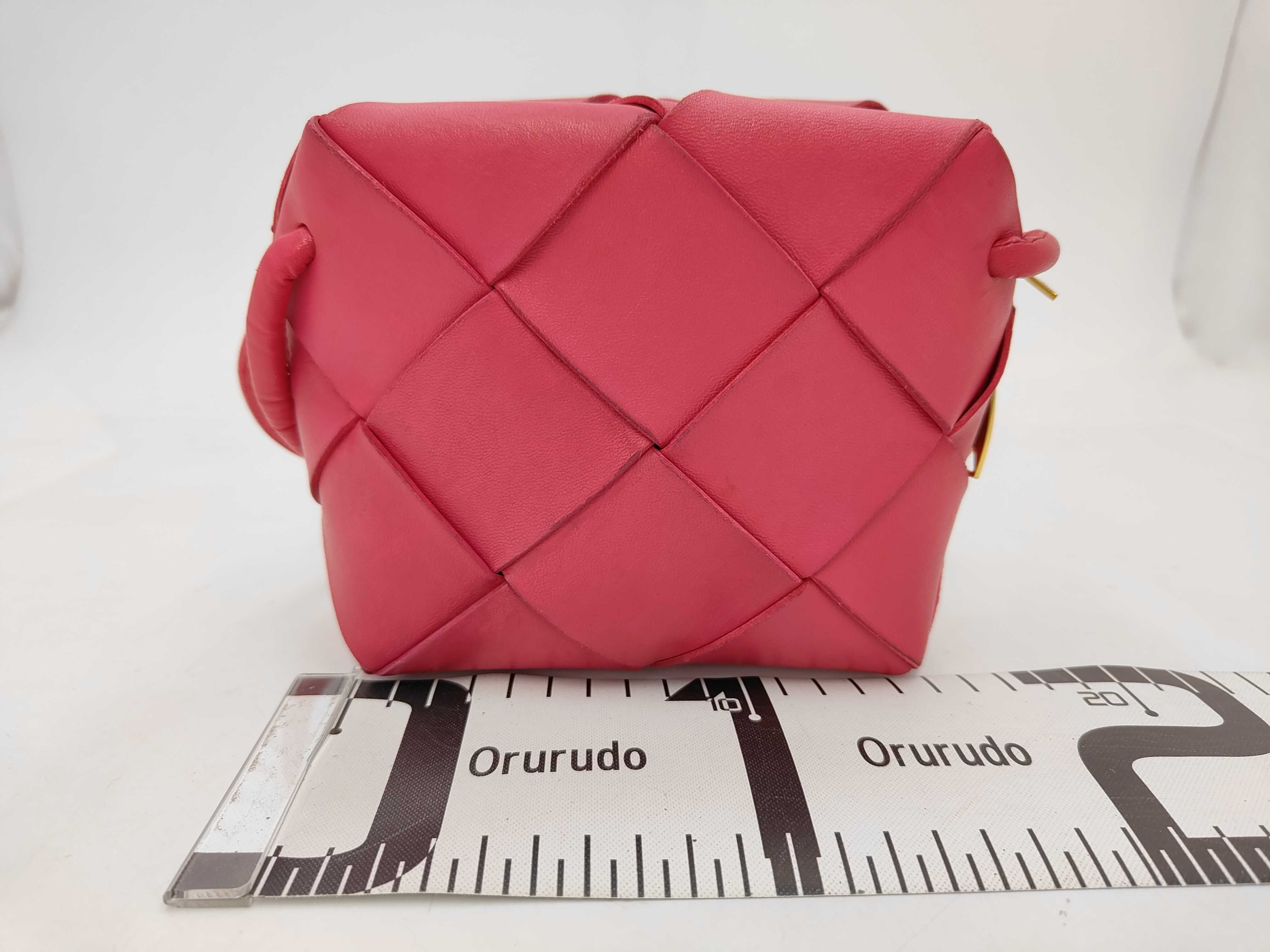 Intrecciato Bottega Veneta Shoulder Bag — view 2
