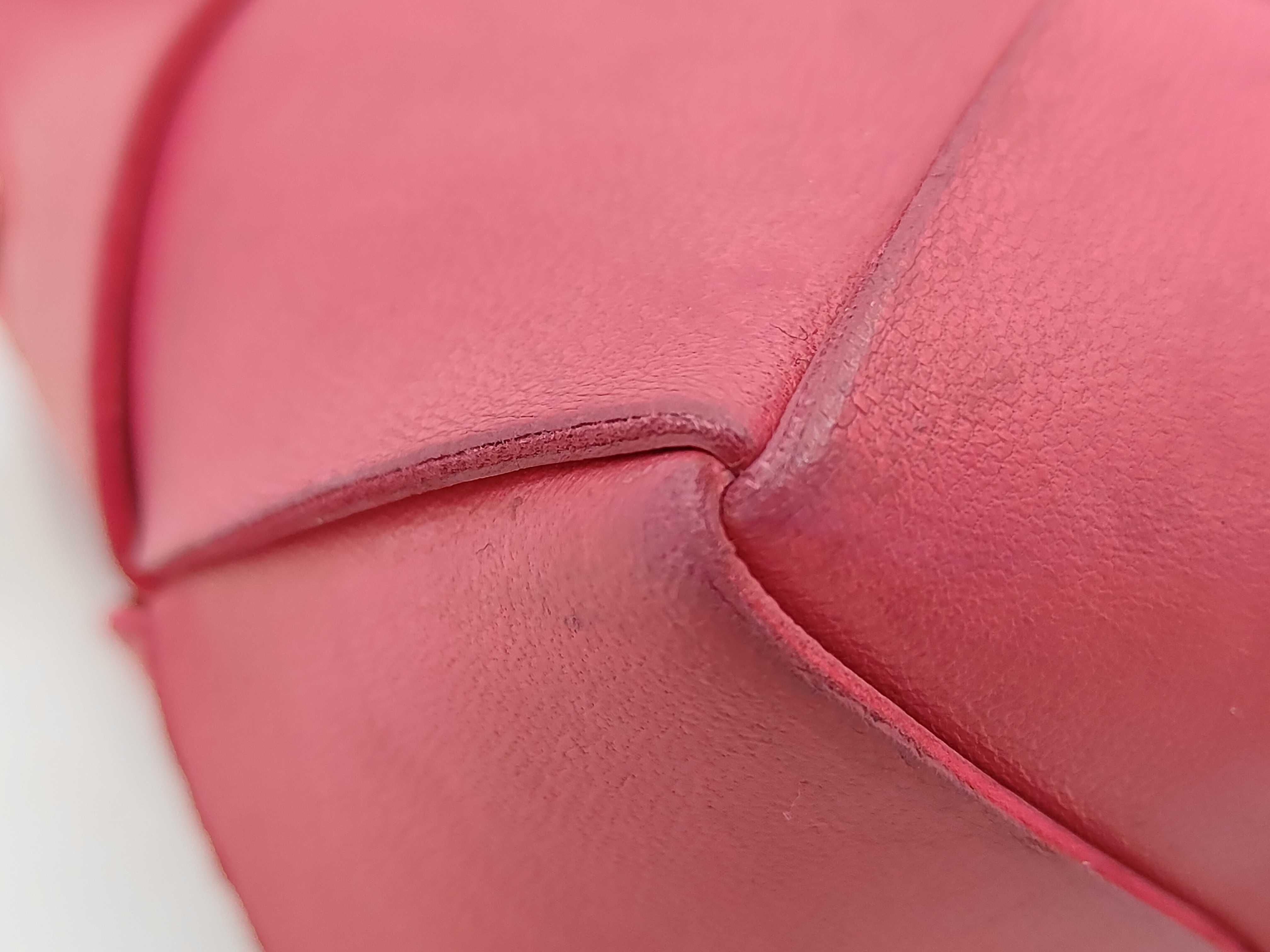 Intrecciato Bottega Veneta Shoulder Bag — view 6