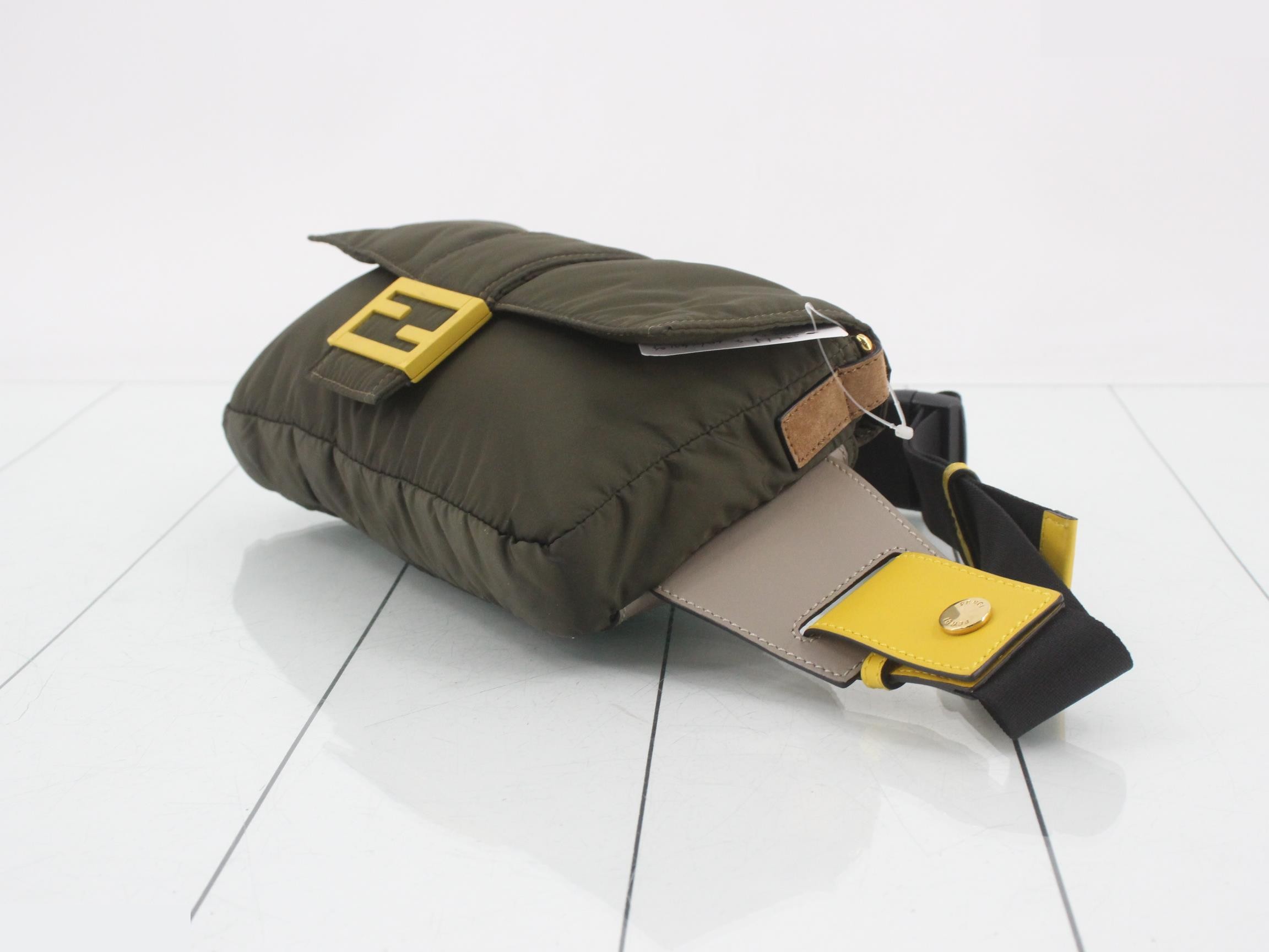 7VA472 Mamma Bucket Nylon Shoulder Bag Khaki FF Logo — view 6