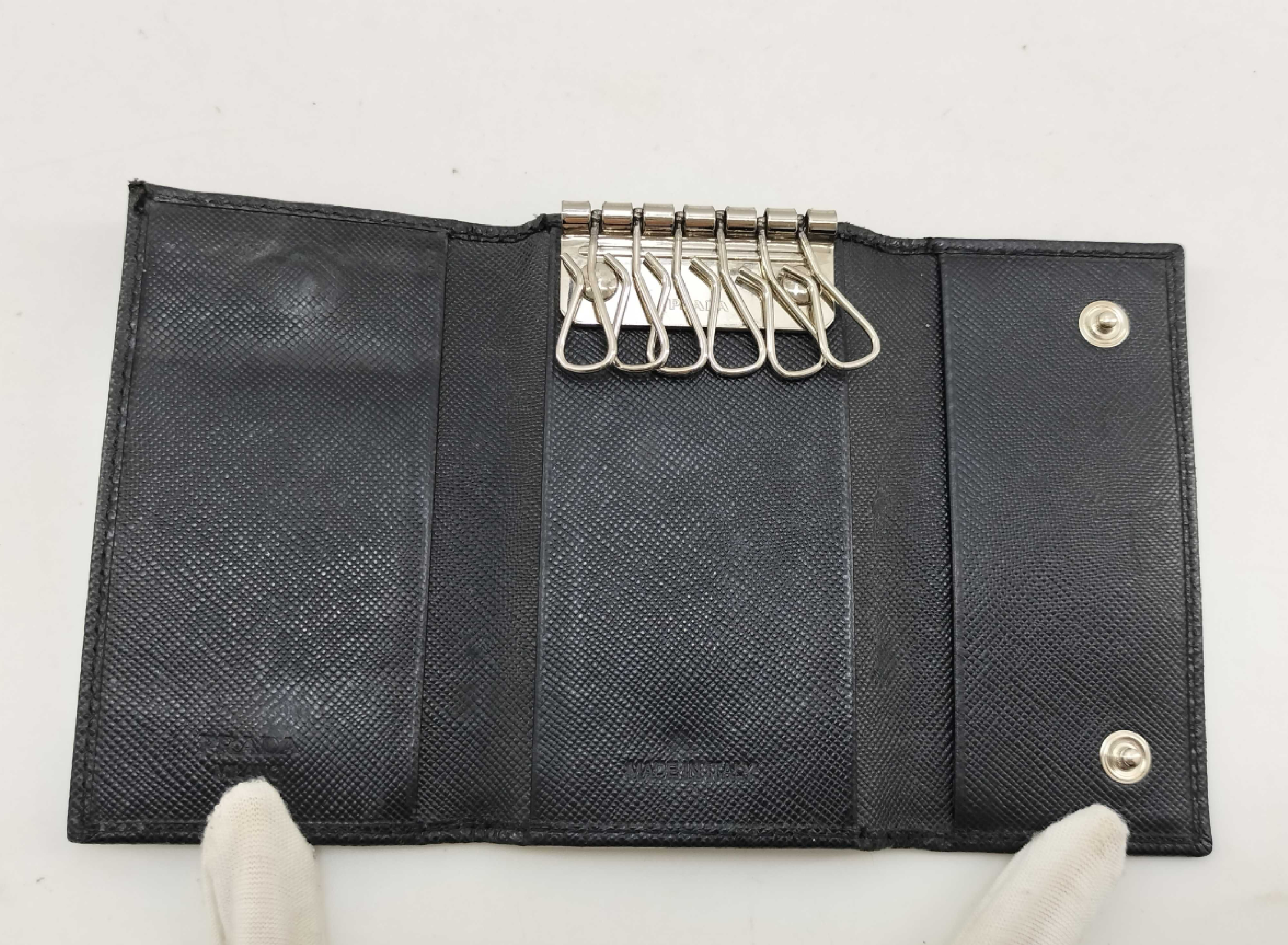 Leather Key Case, 6 Hooks, Black Key Case — view 5