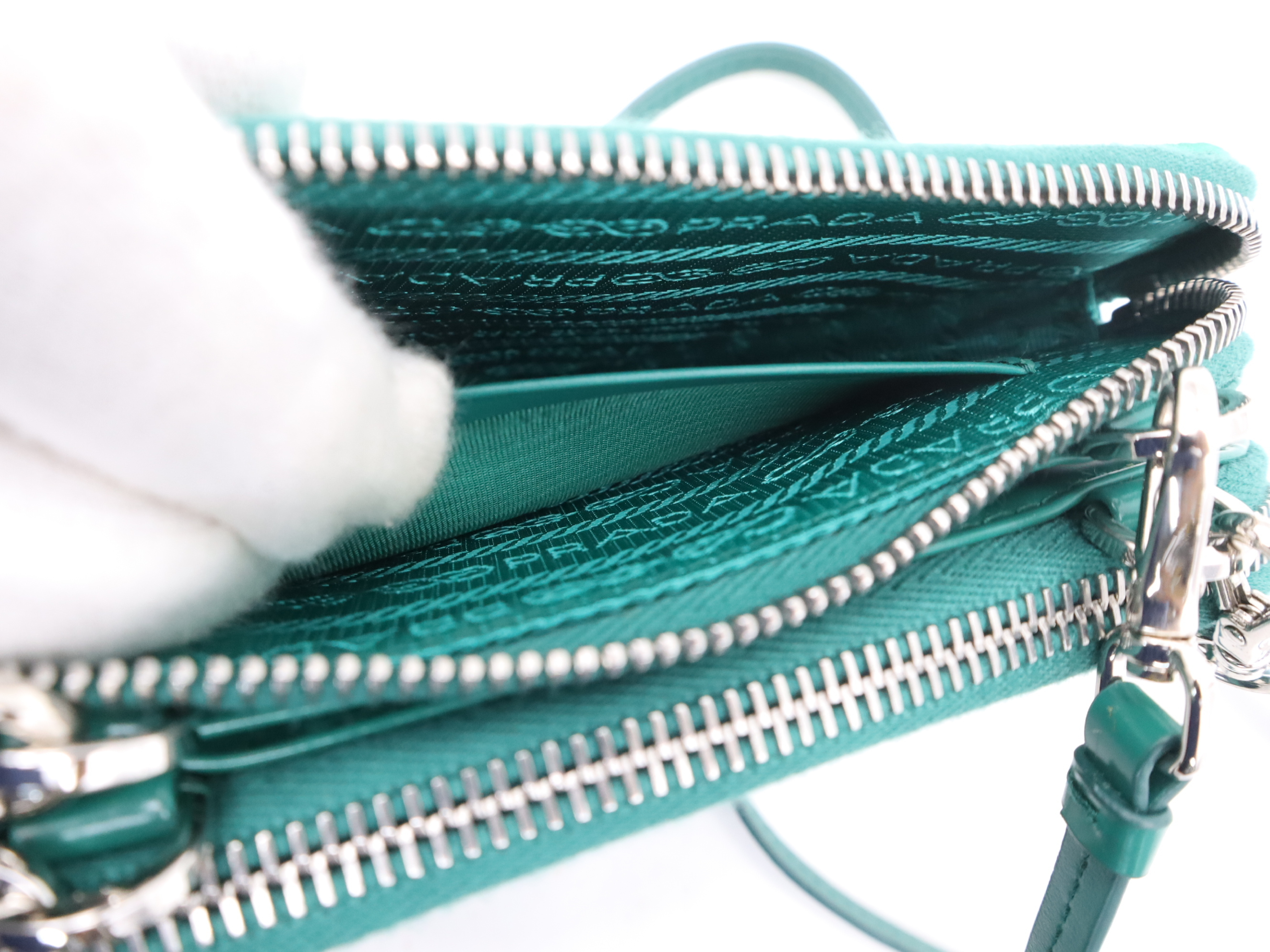 1NR015 Leather Bijou Triangle Mini Pouch Green Silver Hardware with Box Shoulder Bag — view 11