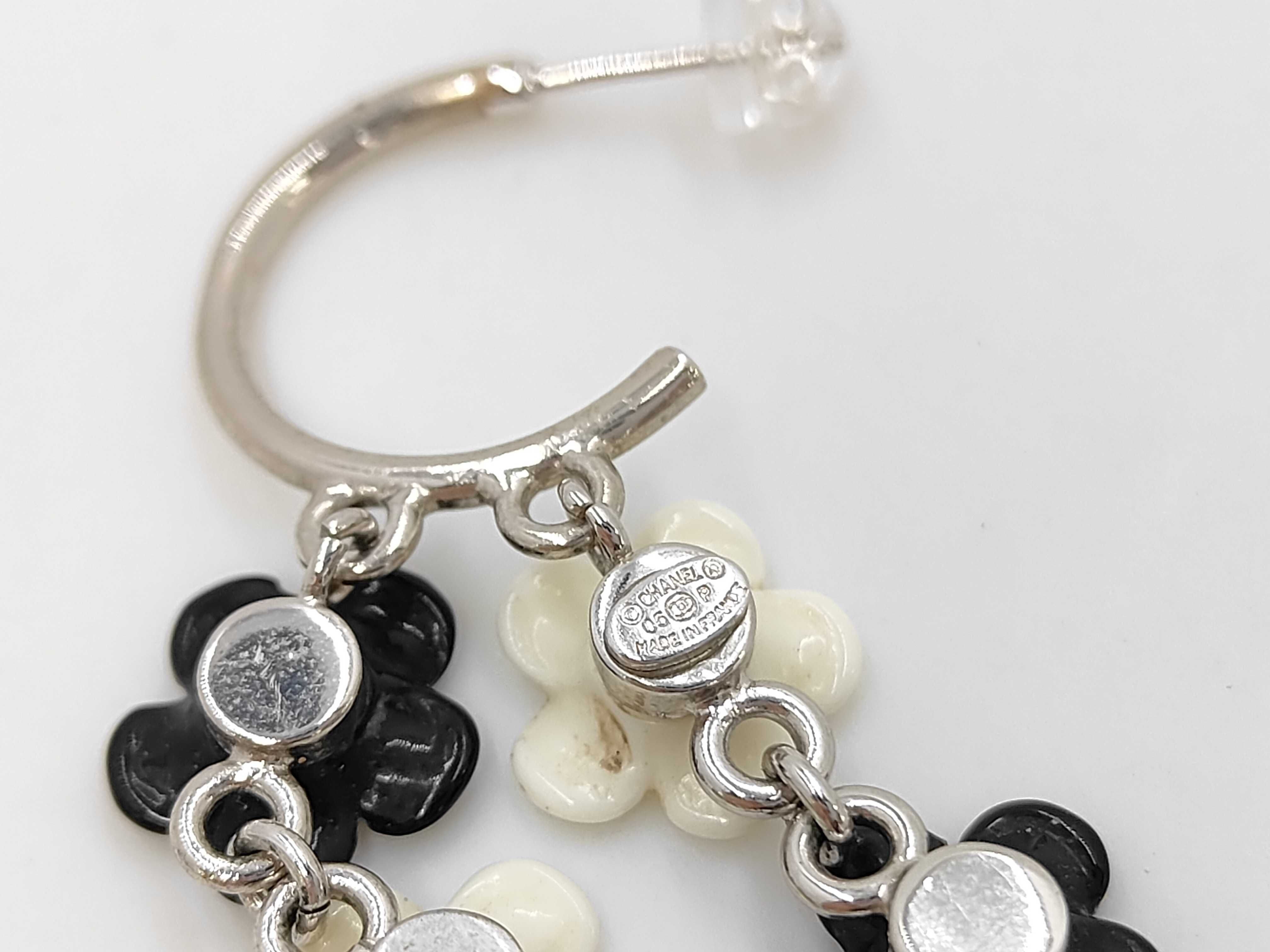 hoop earrings, Camellia double Coco Mark, 05P earrings — view 3