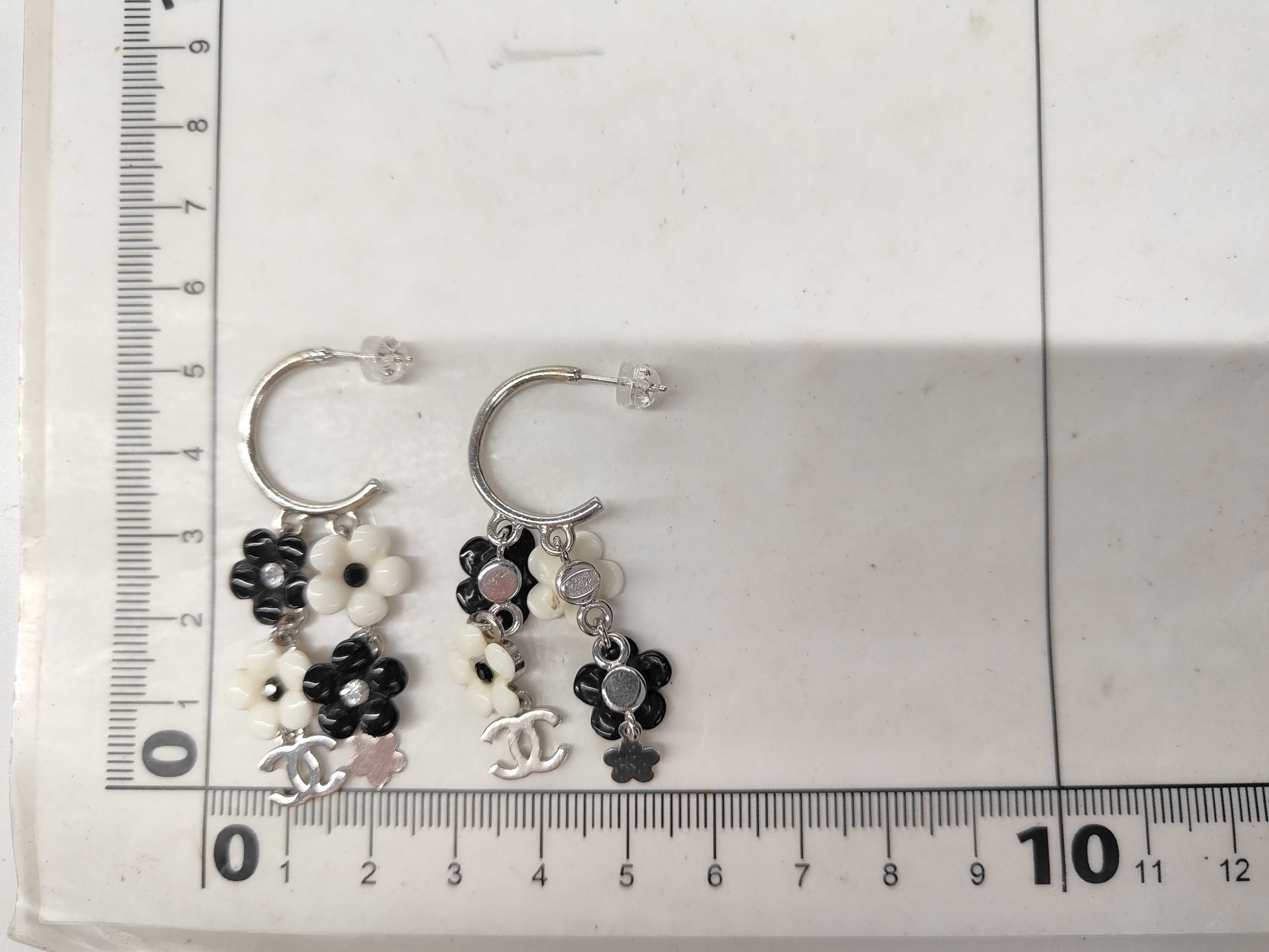 hoop earrings, Camellia double Coco Mark, 05P earrings — view 6