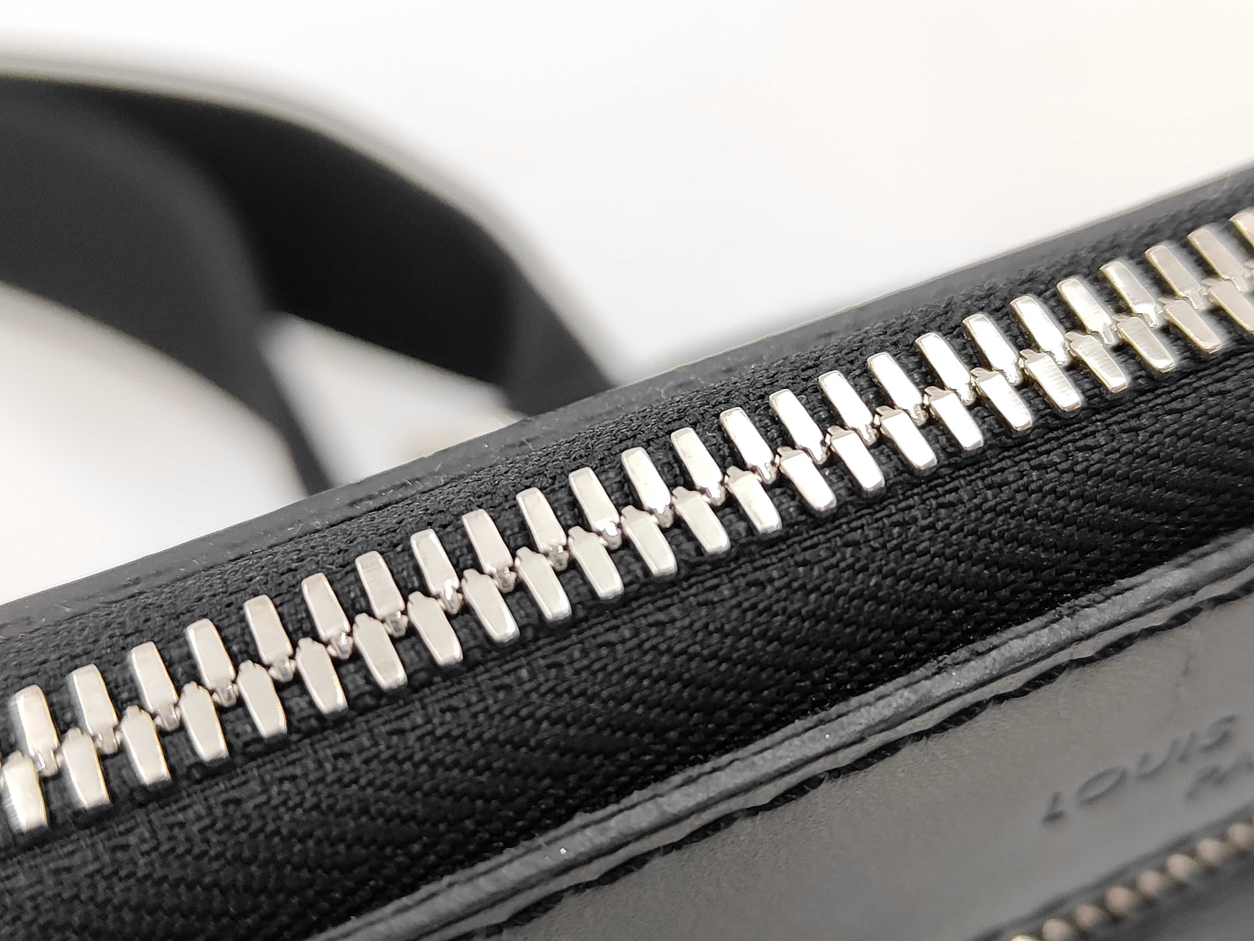 Damier Graphite Mick PM NM Shoulder Bag — view 8