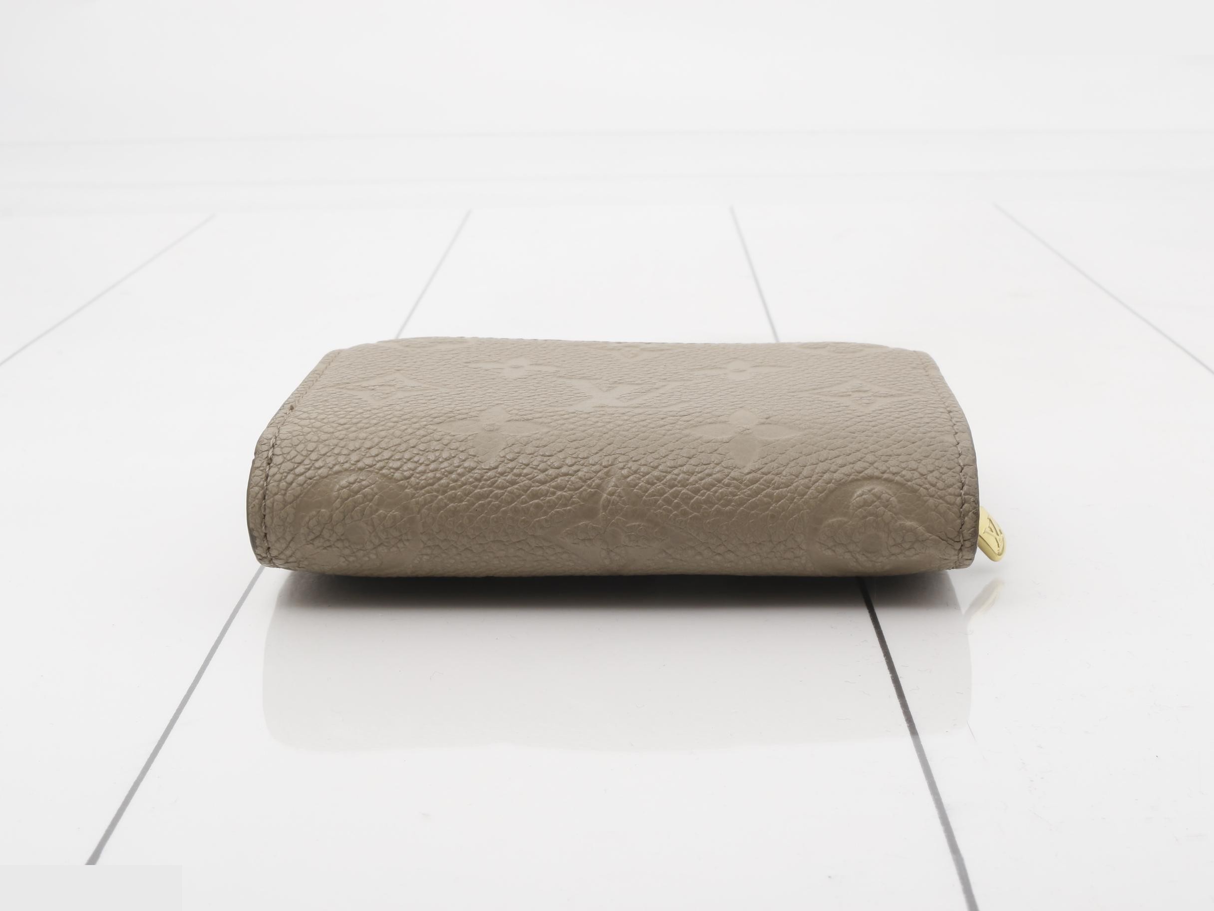 Portefeuille Claire — view 3
