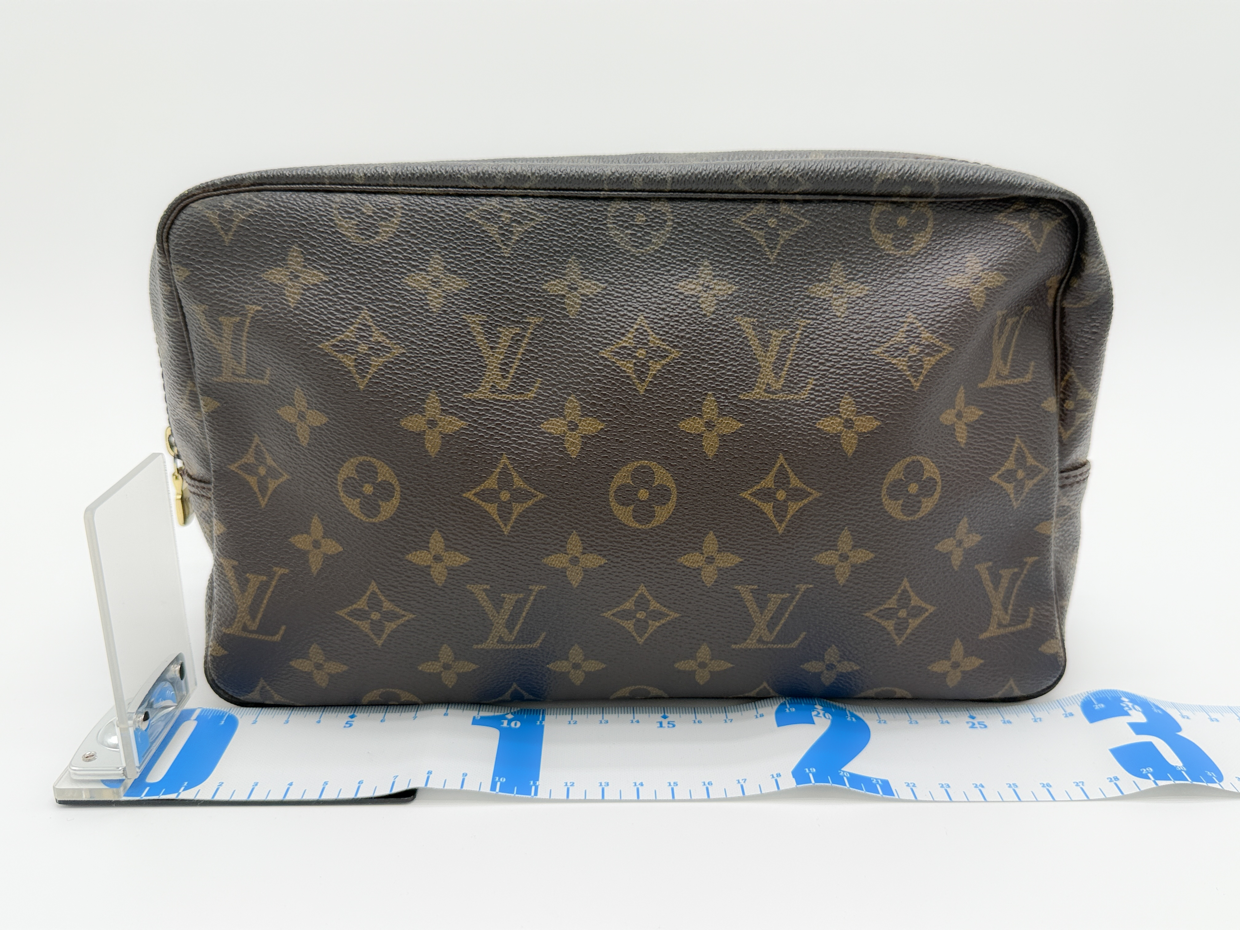 Monogram M47522 Trousse Toilette 28 Pouch — view 2
