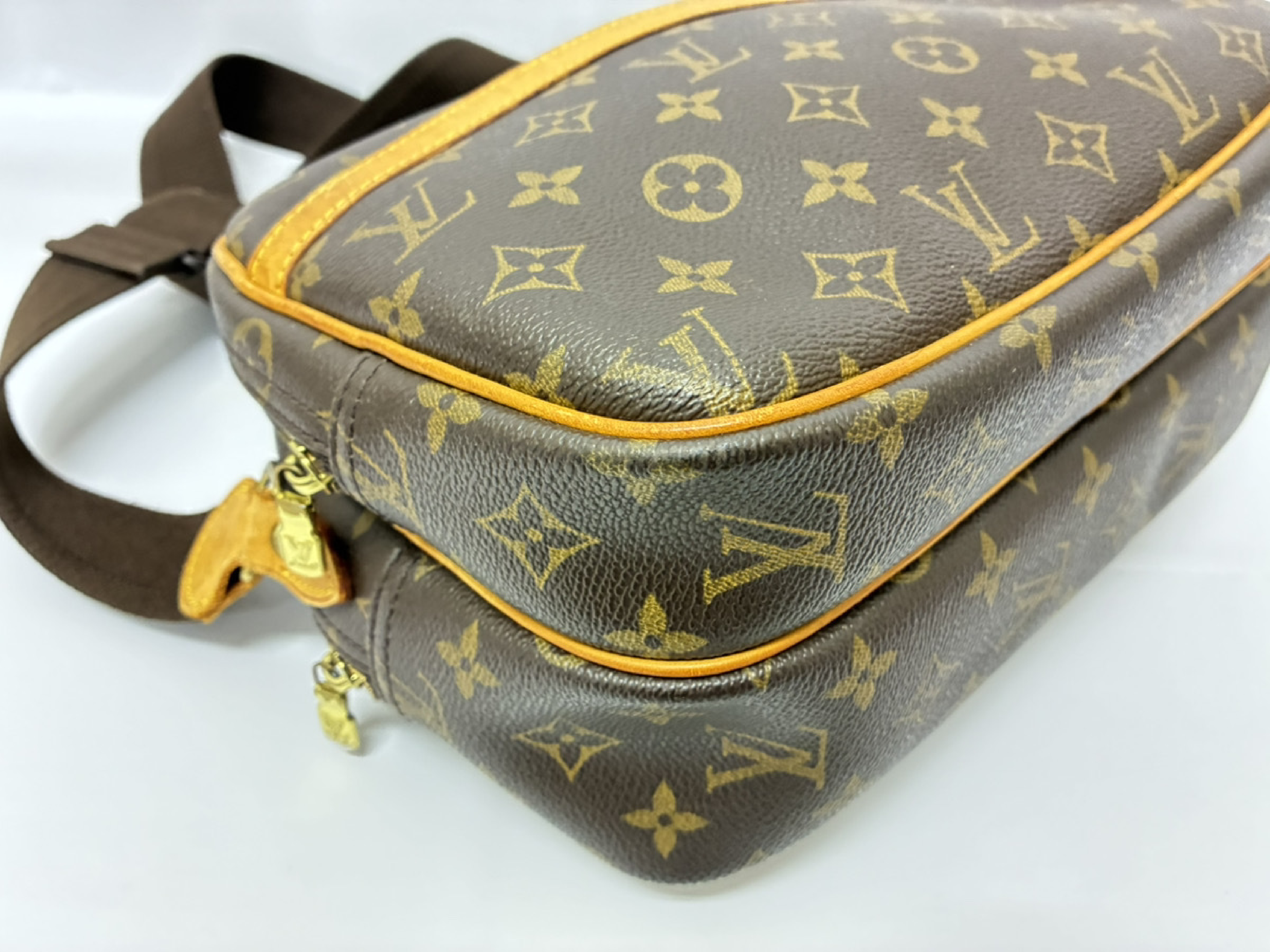 Reporter PM M45254 Shoulder Bag — view 3