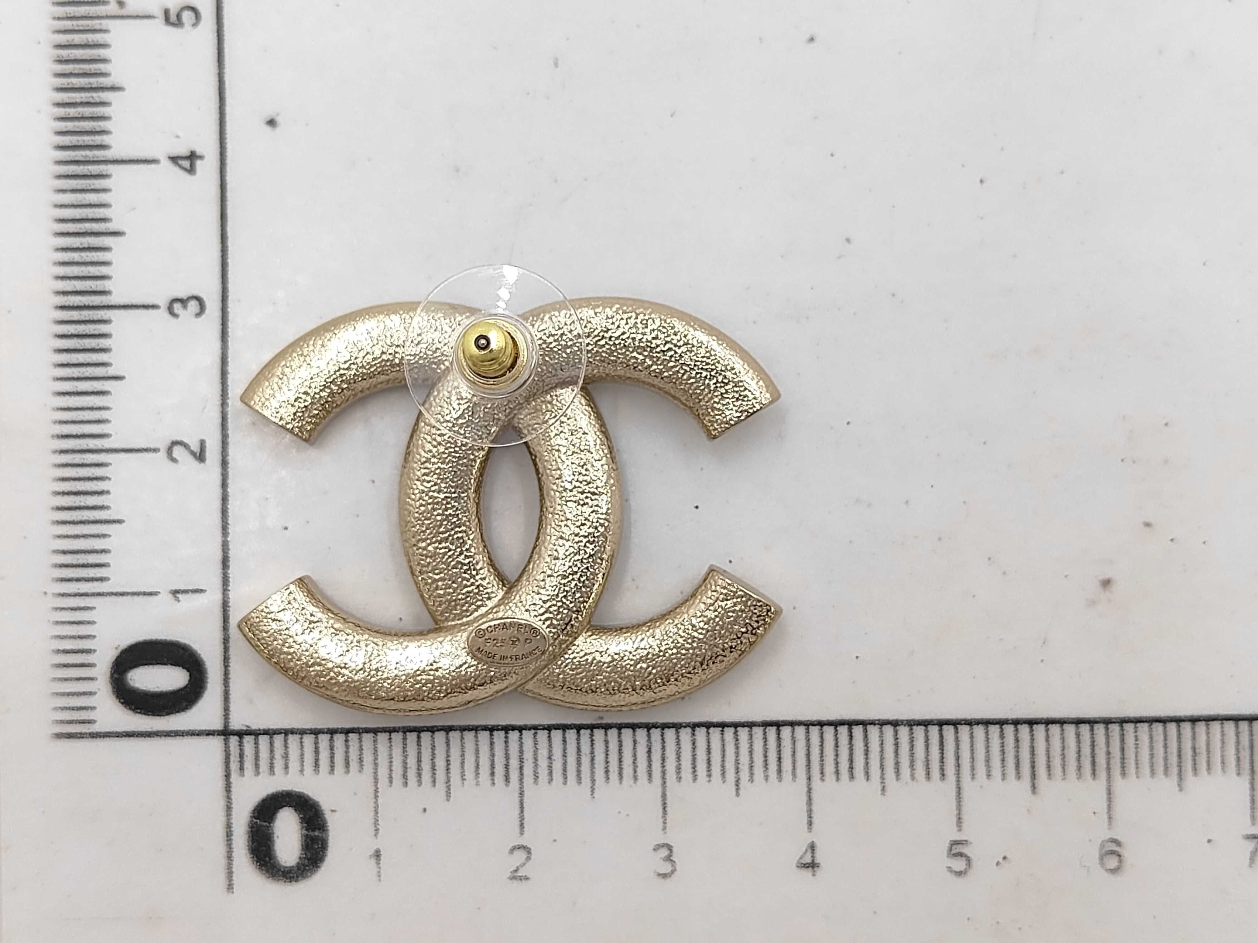 F25P Coco Mark Stone Earrings — view 6