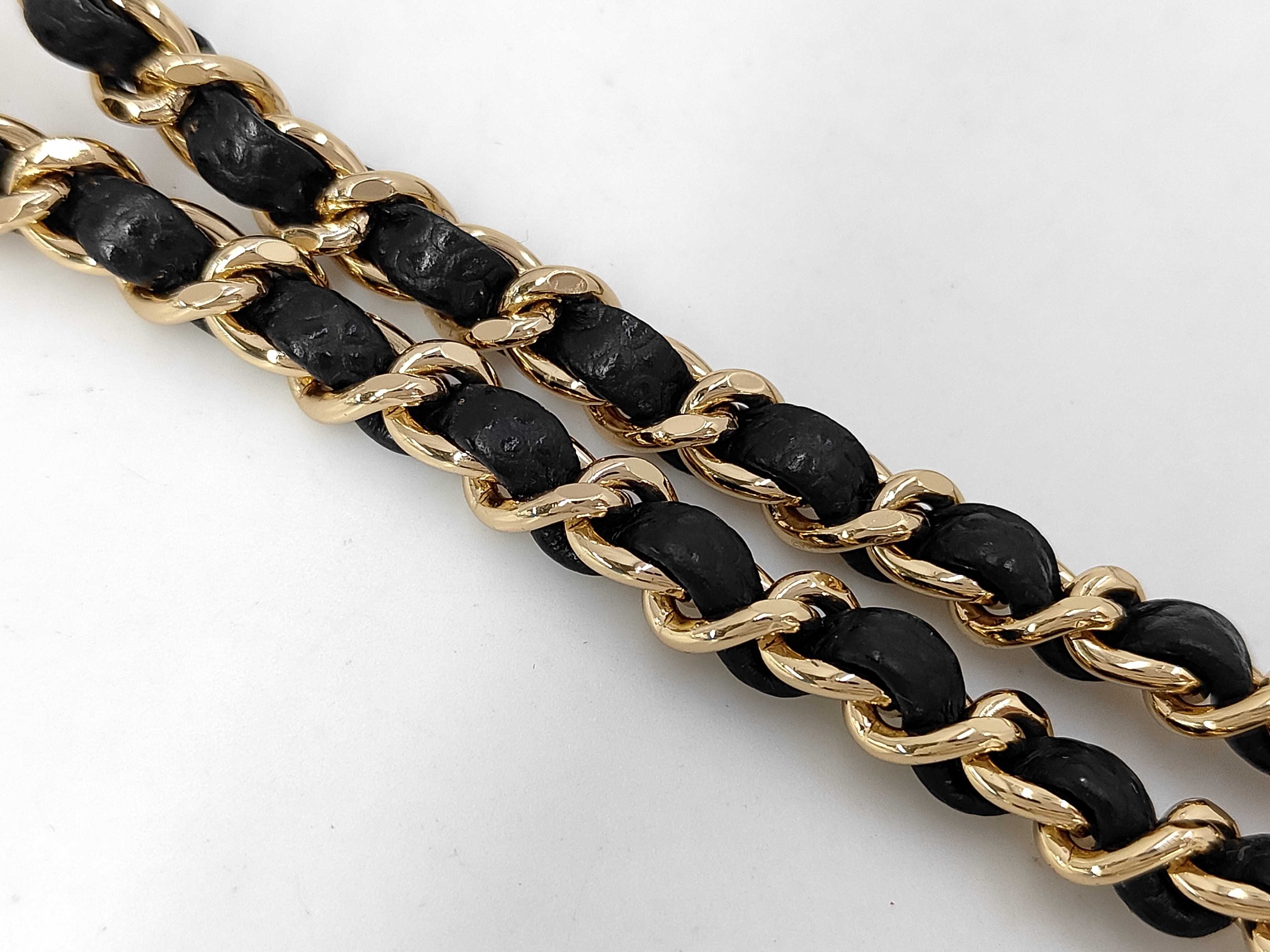 Caviar Skin Large Coco Chain Shoulder Bag Chain Wallet with Sticker (Serial Number in the 10s) — view 6