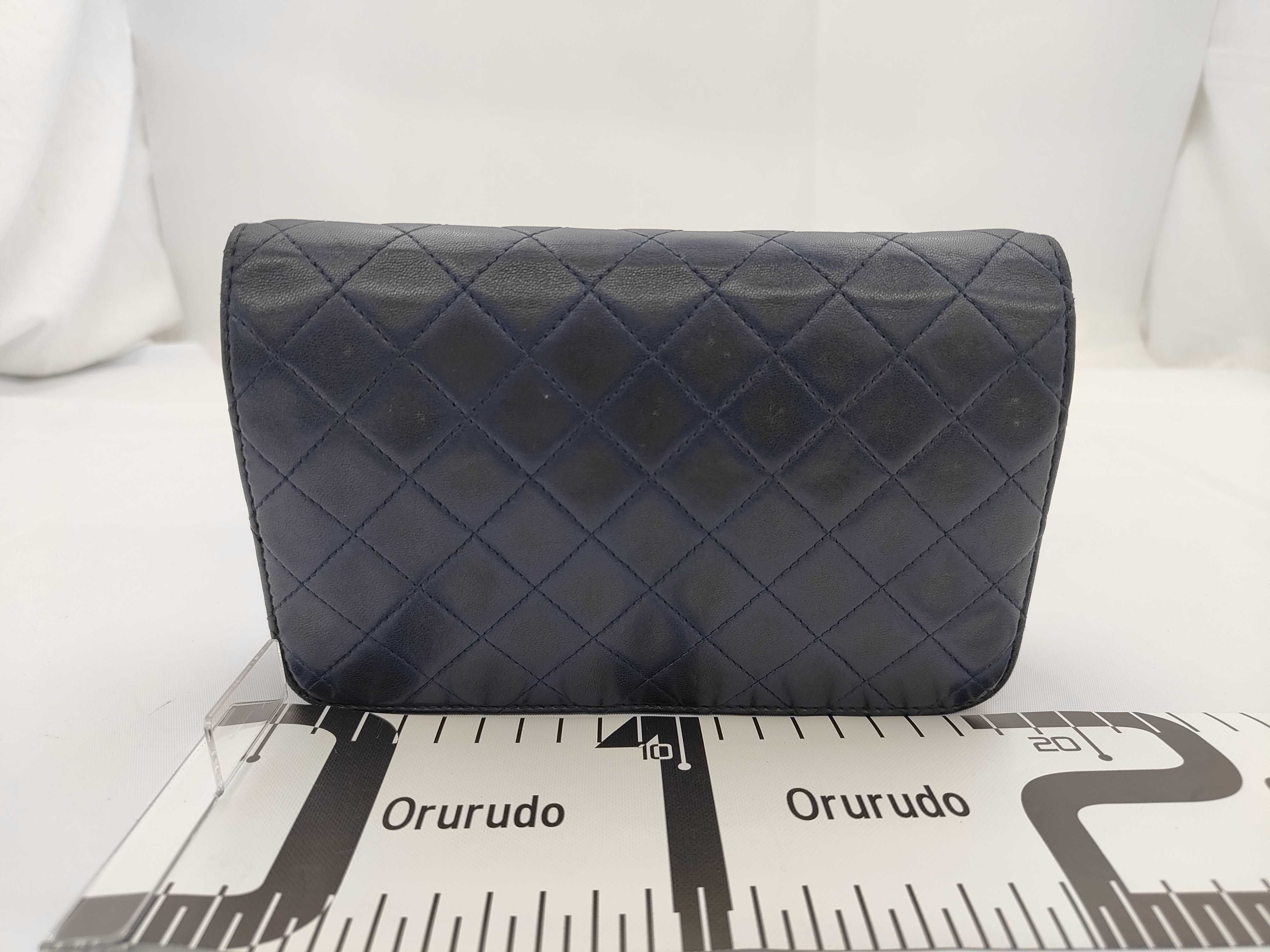 Lambskin Chain Wallet, Serial Number 18, Shoulder Bag — view 2