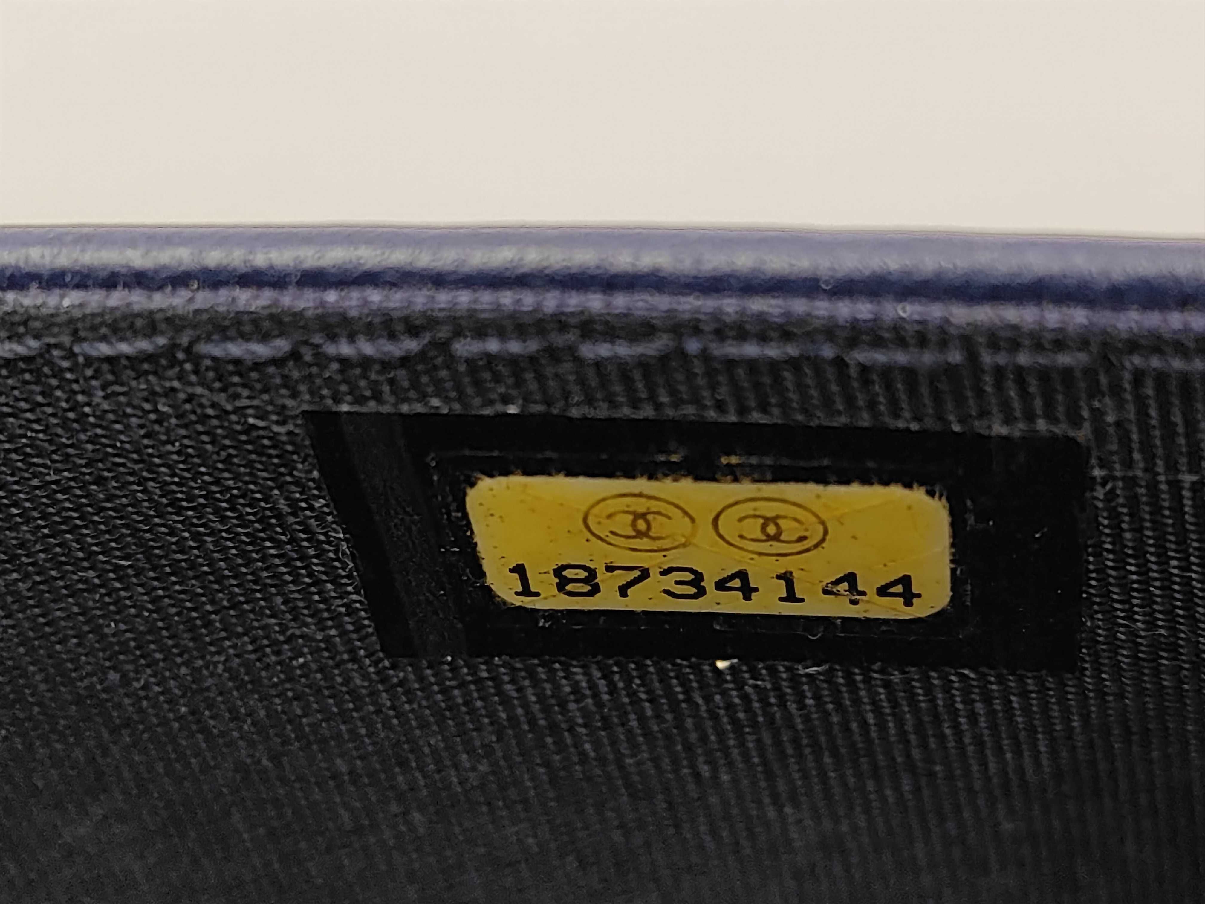 Lambskin Chain Wallet, Serial Number 18, Shoulder Bag — view 11