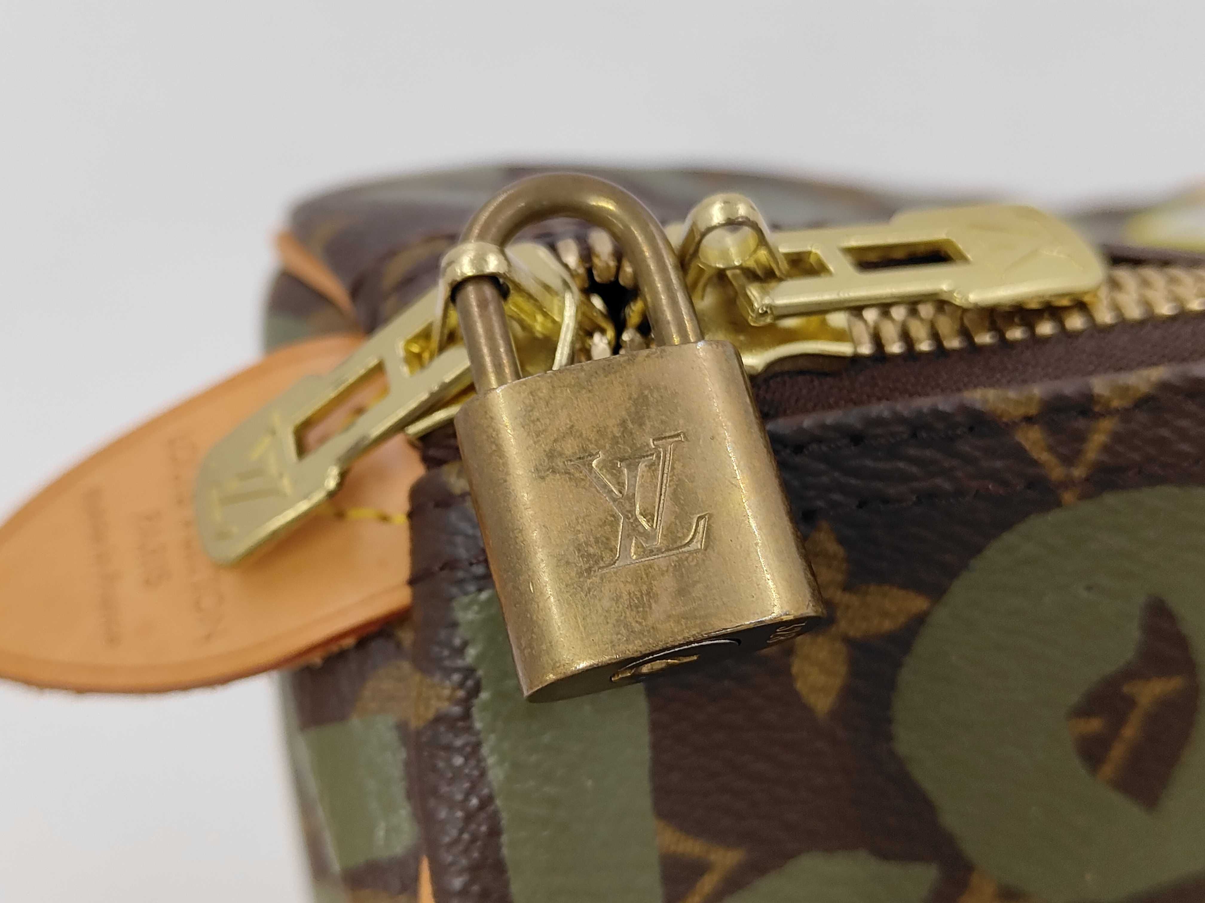 M92196 Monogram Graffiti Keepall 50 Khaki Boston Bag — view 8